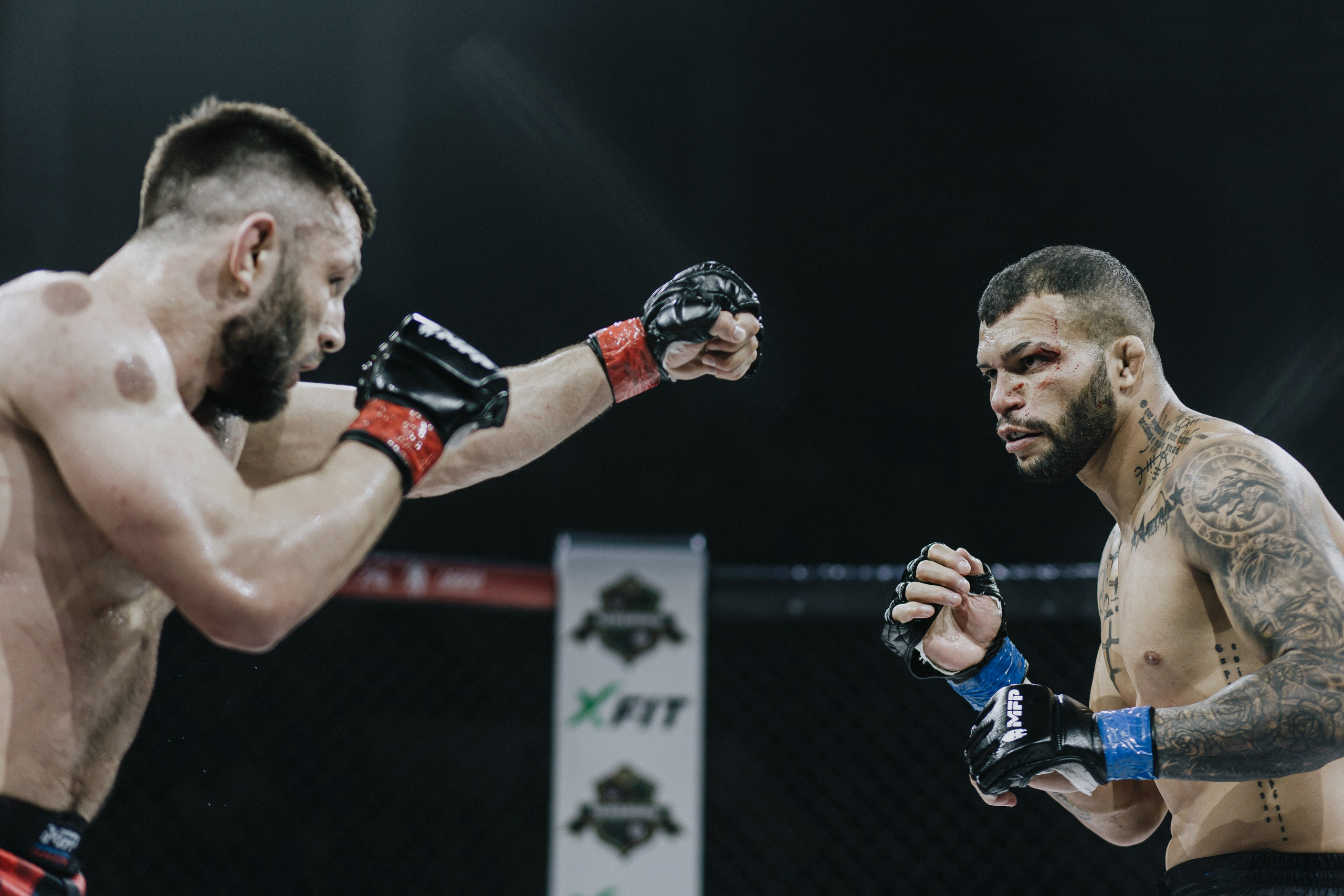 MFP246 МАКСИМ БУТОРИН VS МАРСИО БРЕНО. Фотограф Иркутск Антипин Сергей