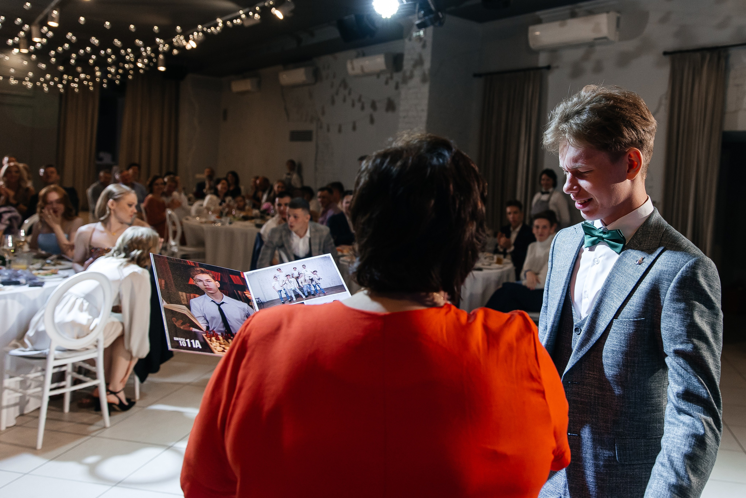 2023-06-23 Выпускной МБОУ СОШ № 10. Фотограф в Красноярске