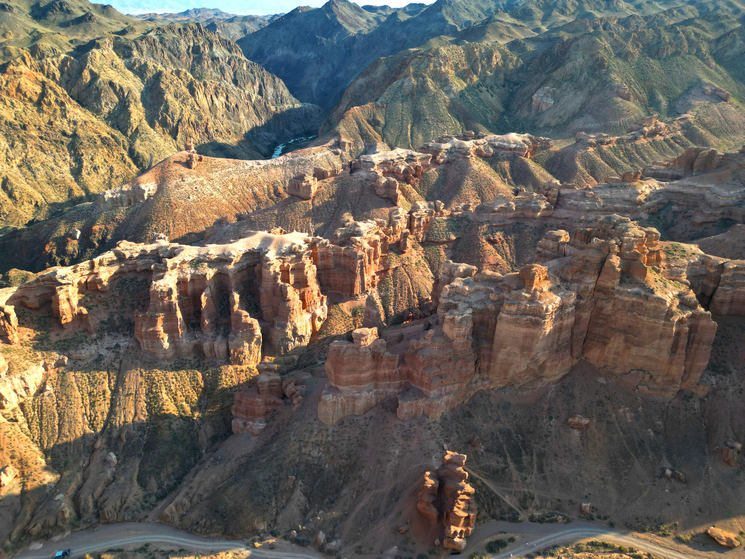 Долина Замков Чарынского каньона в Алматы. Где находится, как доехать, фото и видео зимой и летом