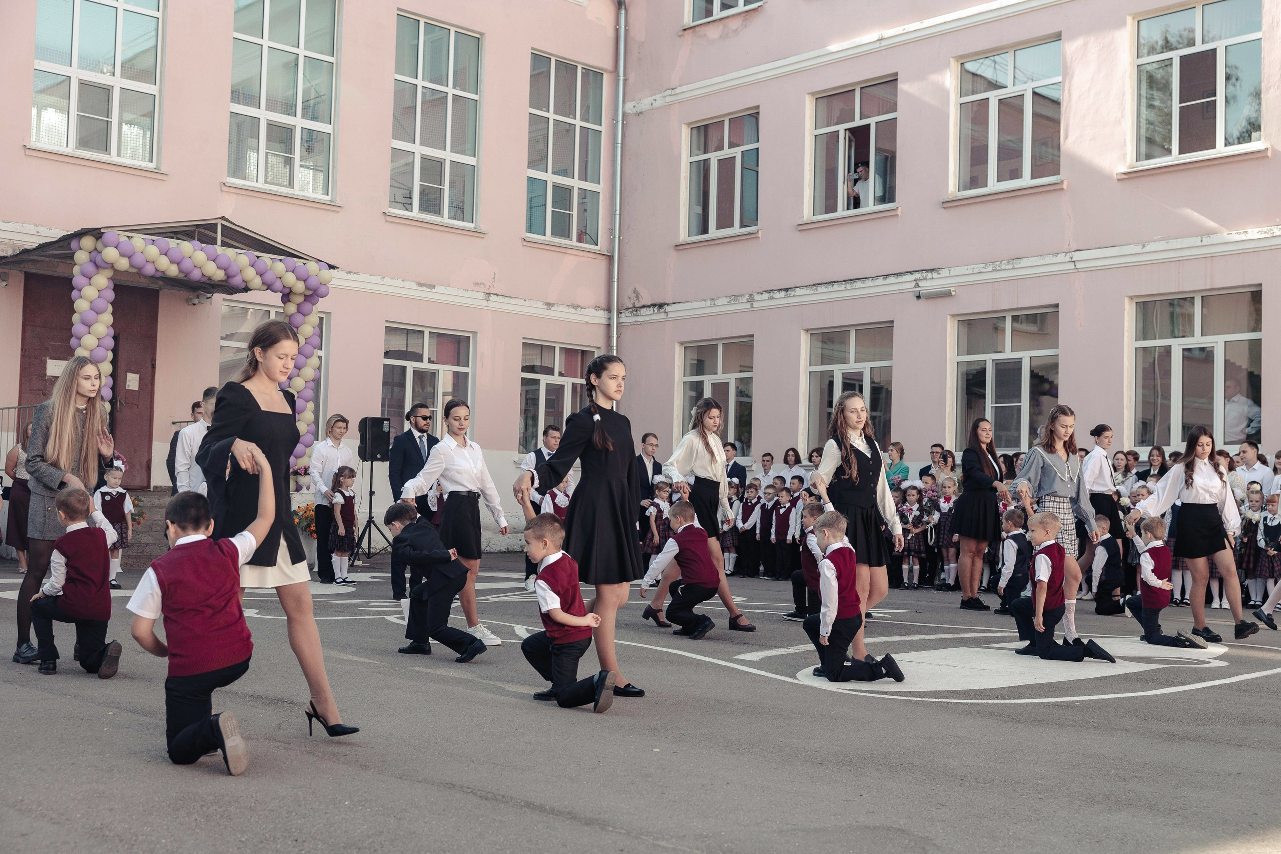 Фотограф первое сентября Нижний Новгород. Алексей Шаров — свадебный и репортажный фотограф в Нижнем Новгороде