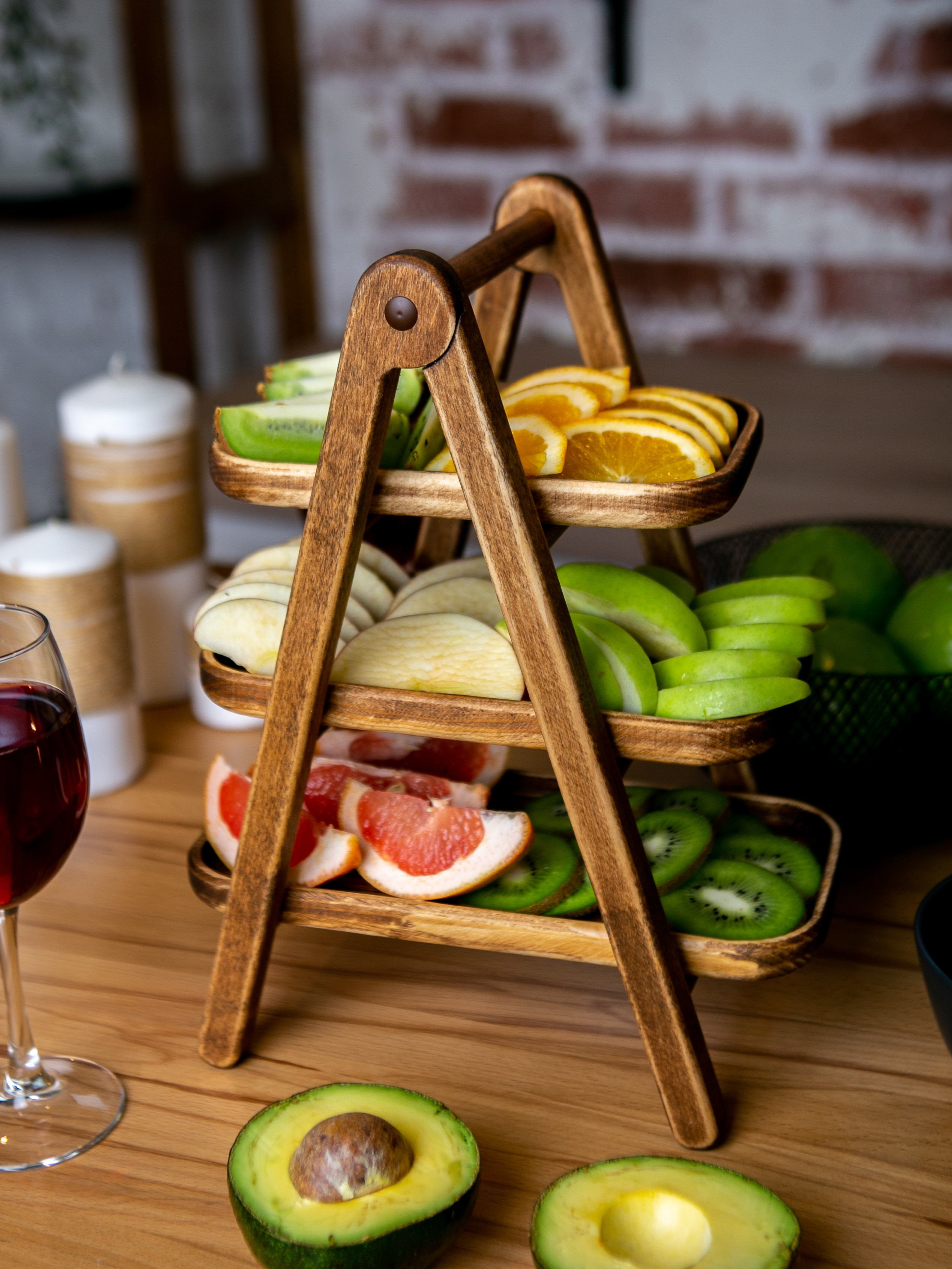 Подносы и этажерки. Контент фотограф, съемка для маркетплейсов, фуд съемка и репортажи в Новосибирске Ралия Галеева