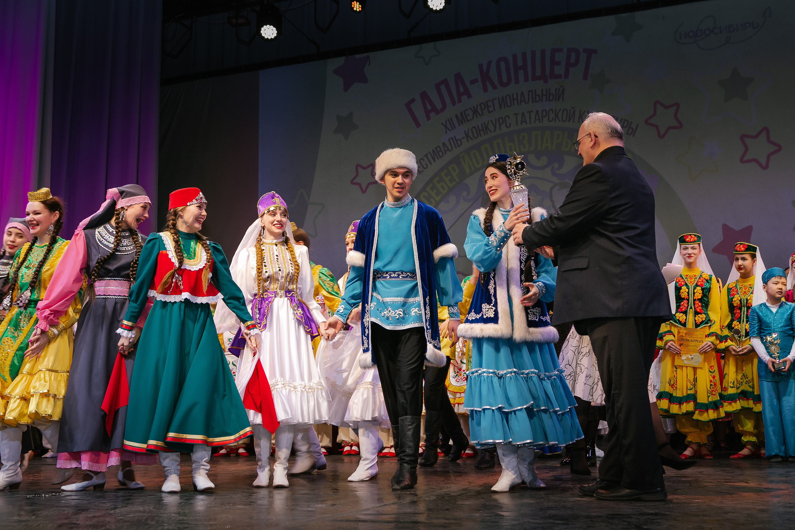 Межрегиональный фестиваль «Сибирские звезды». Контент фотограф, съемка для маркетплейсов, фуд съемка и репортажи в Новосибирске Ралия Галеева