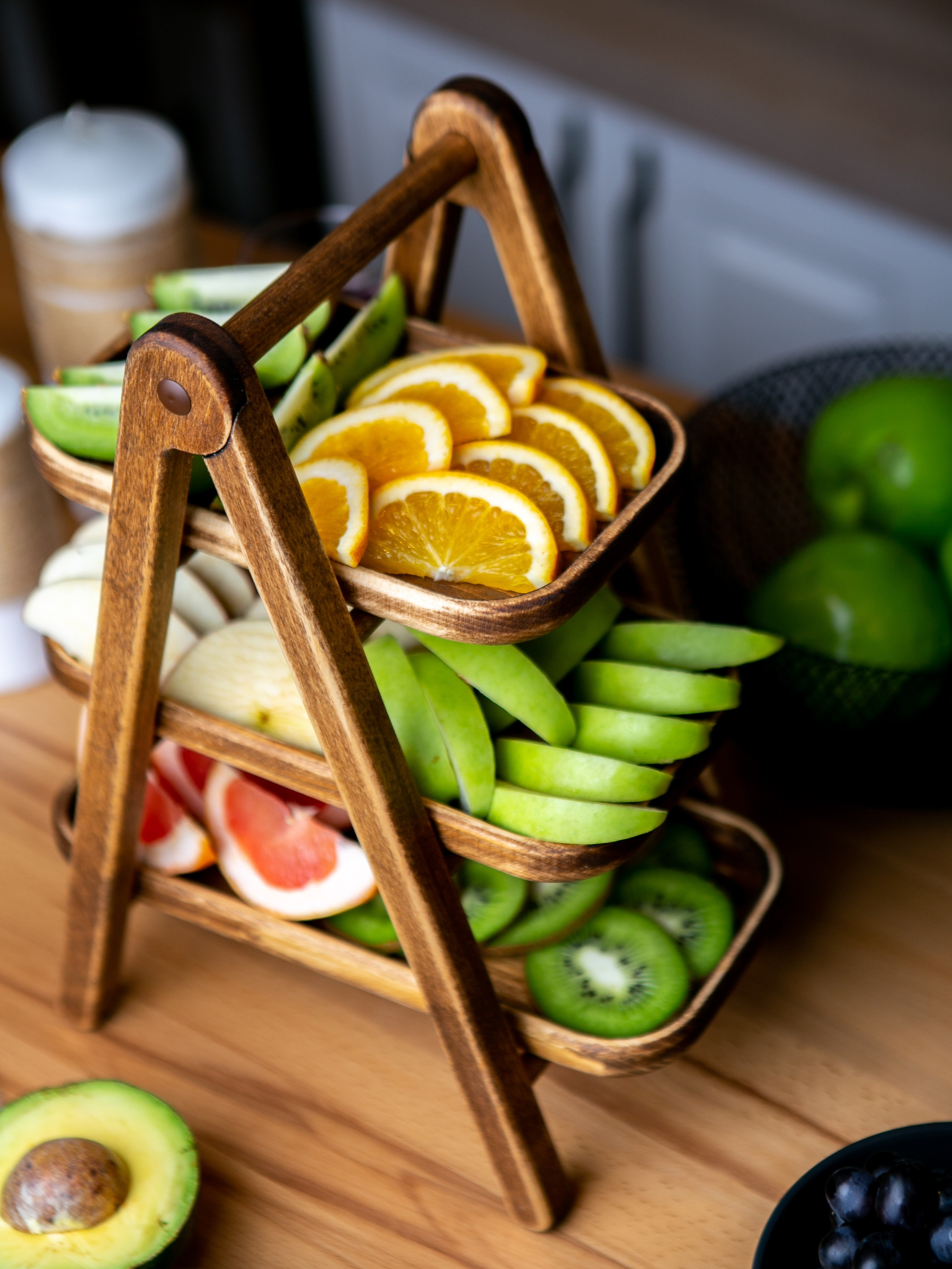 Подносы и этажерки. Контент фотограф, съемка для маркетплейсов, фуд съемка и репортажи в Новосибирске Ралия Галеева