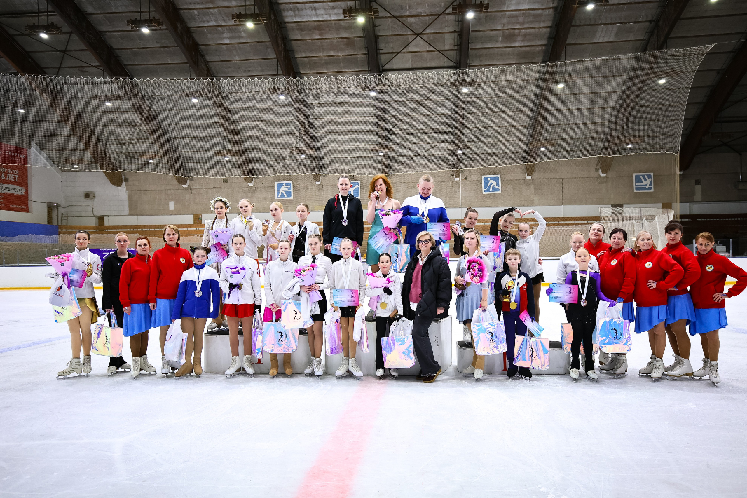 КУБОК CANDY 2025 В АРХАНГЕЛЬСКЕ НАГРАЖДЕНИЕ. ФК Фотограф в Санкт-Петербурге Наталья Понарина