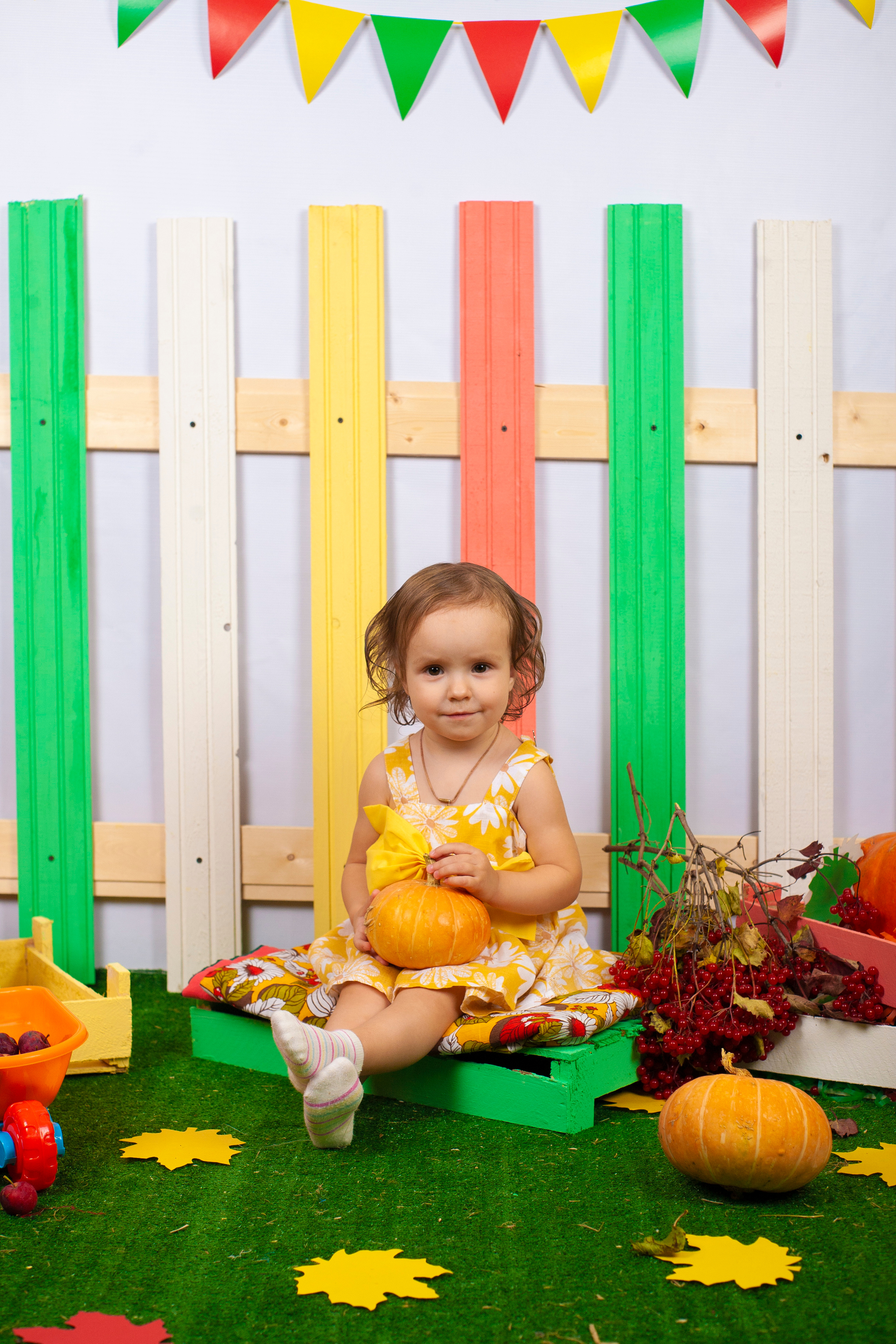 Осенняя фотосессия 2022. Альбомы с самого детства. +79237847111