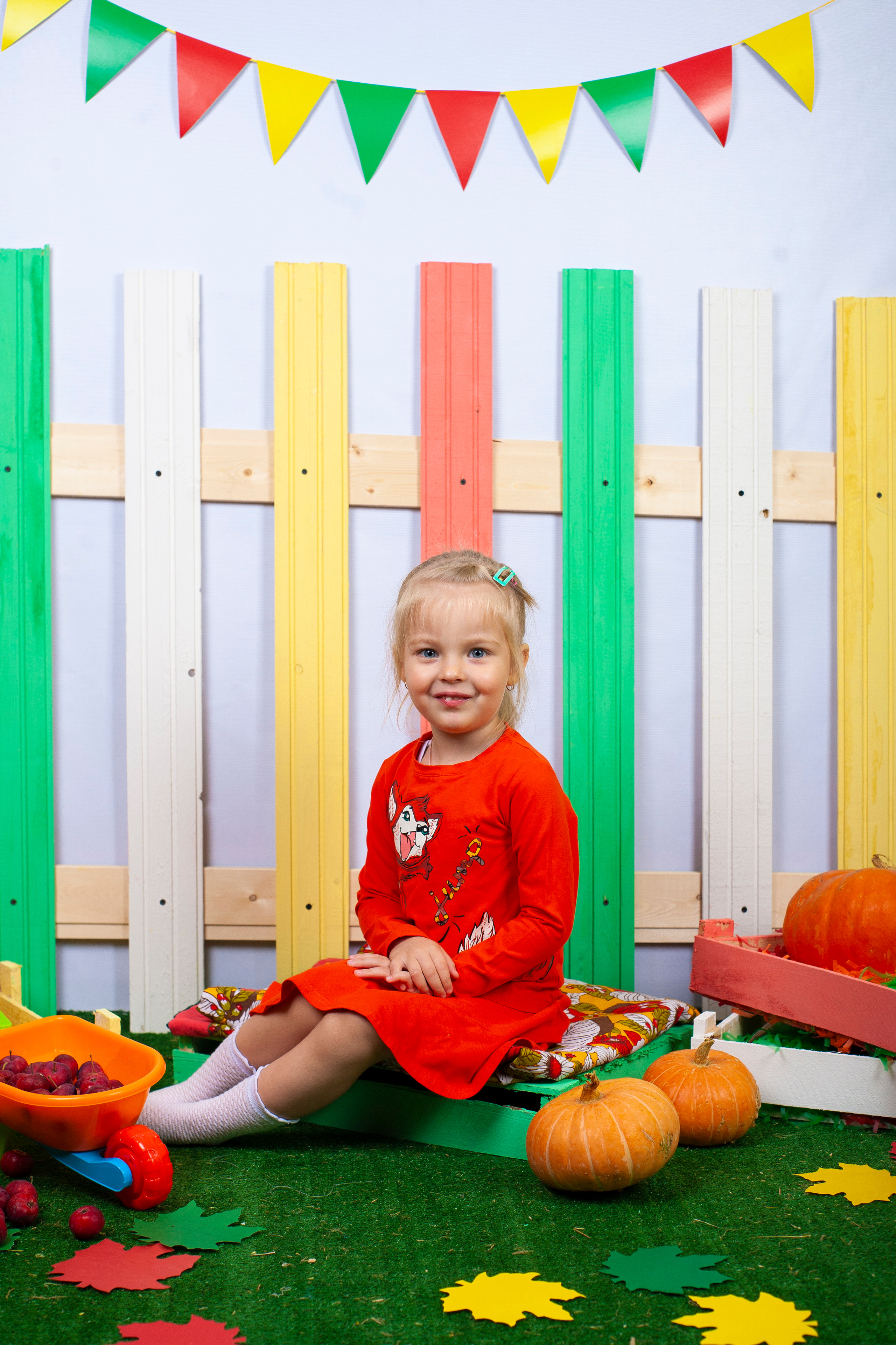 Осенняя фотосессия 2022. Альбомы с самого детства. +79237847111