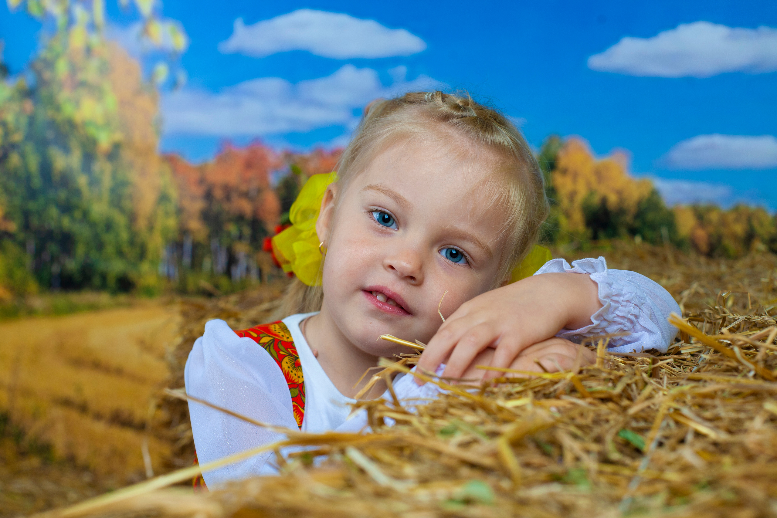 Осенняя фотосессия 2022. Альбомы с самого детства. +79237847111