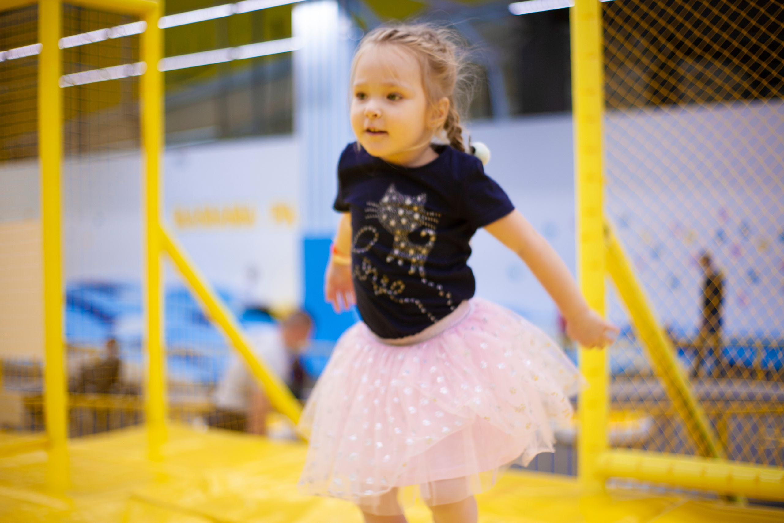 День рождения Арсюши и Стасеньки. Альбомы с самого детства. +79237847111