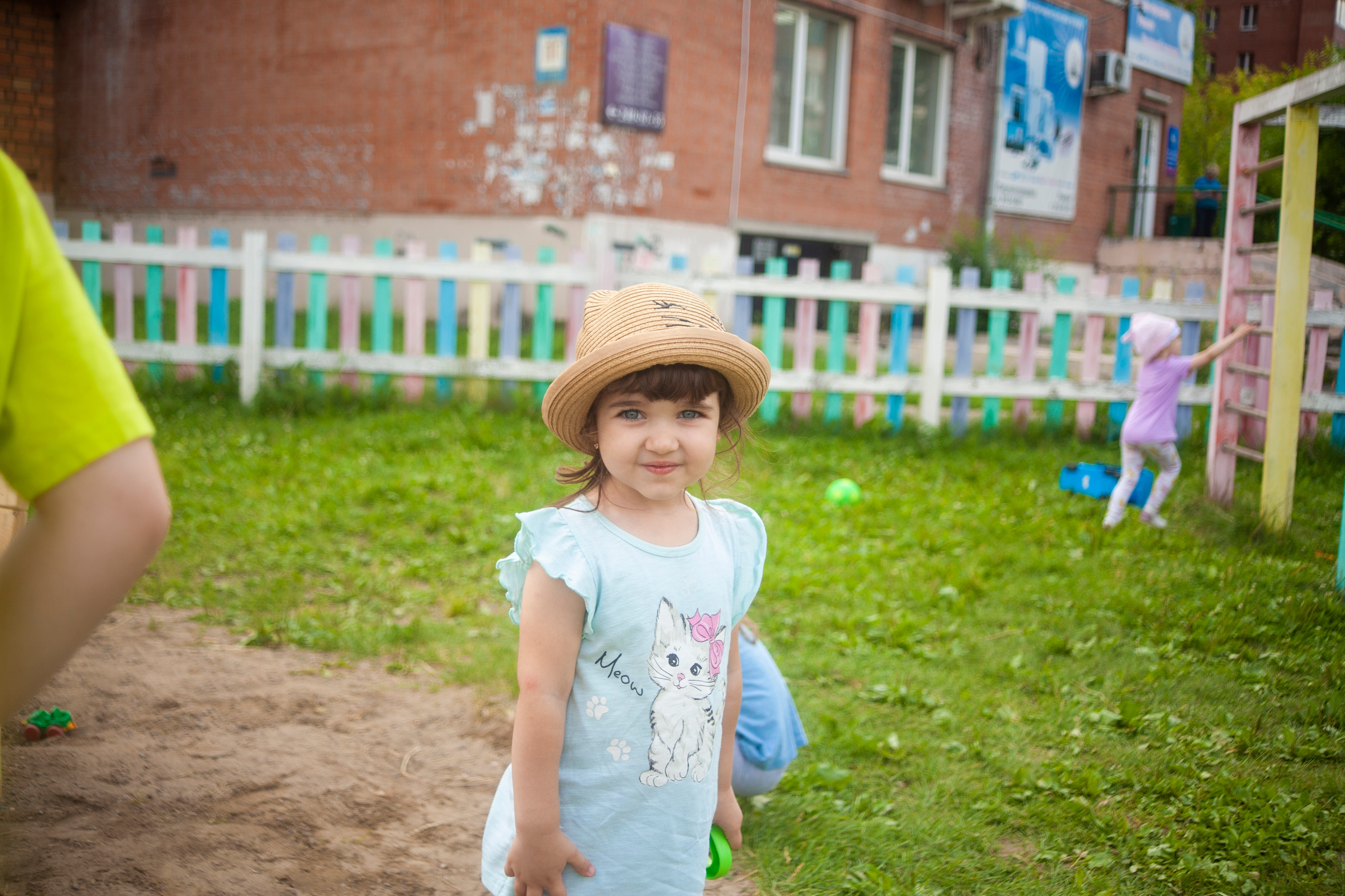 Детки. Альбомы с самого детства. +79237847111