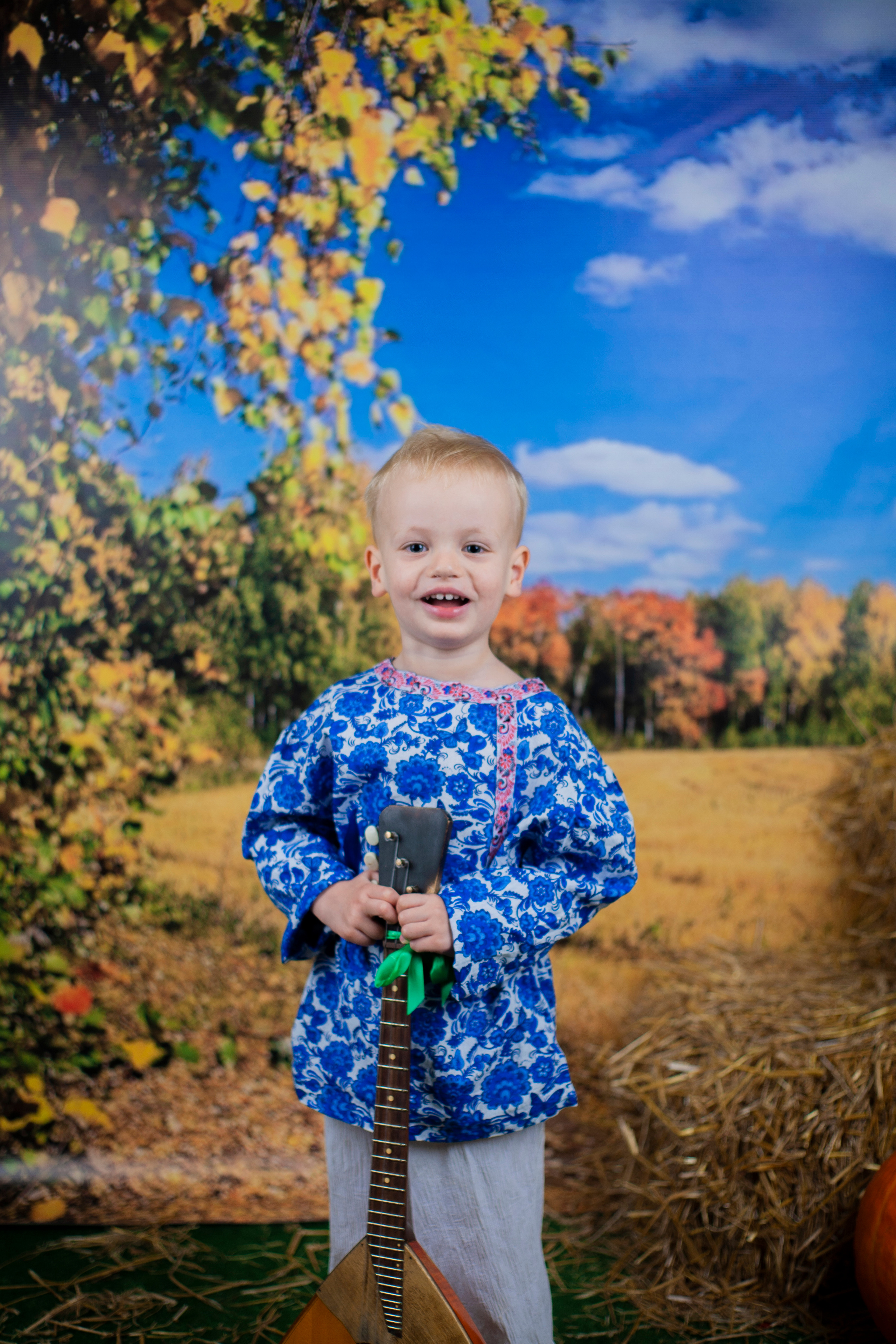 Осенняя фотосессия 2022. Альбомы с самого детства. +79237847111