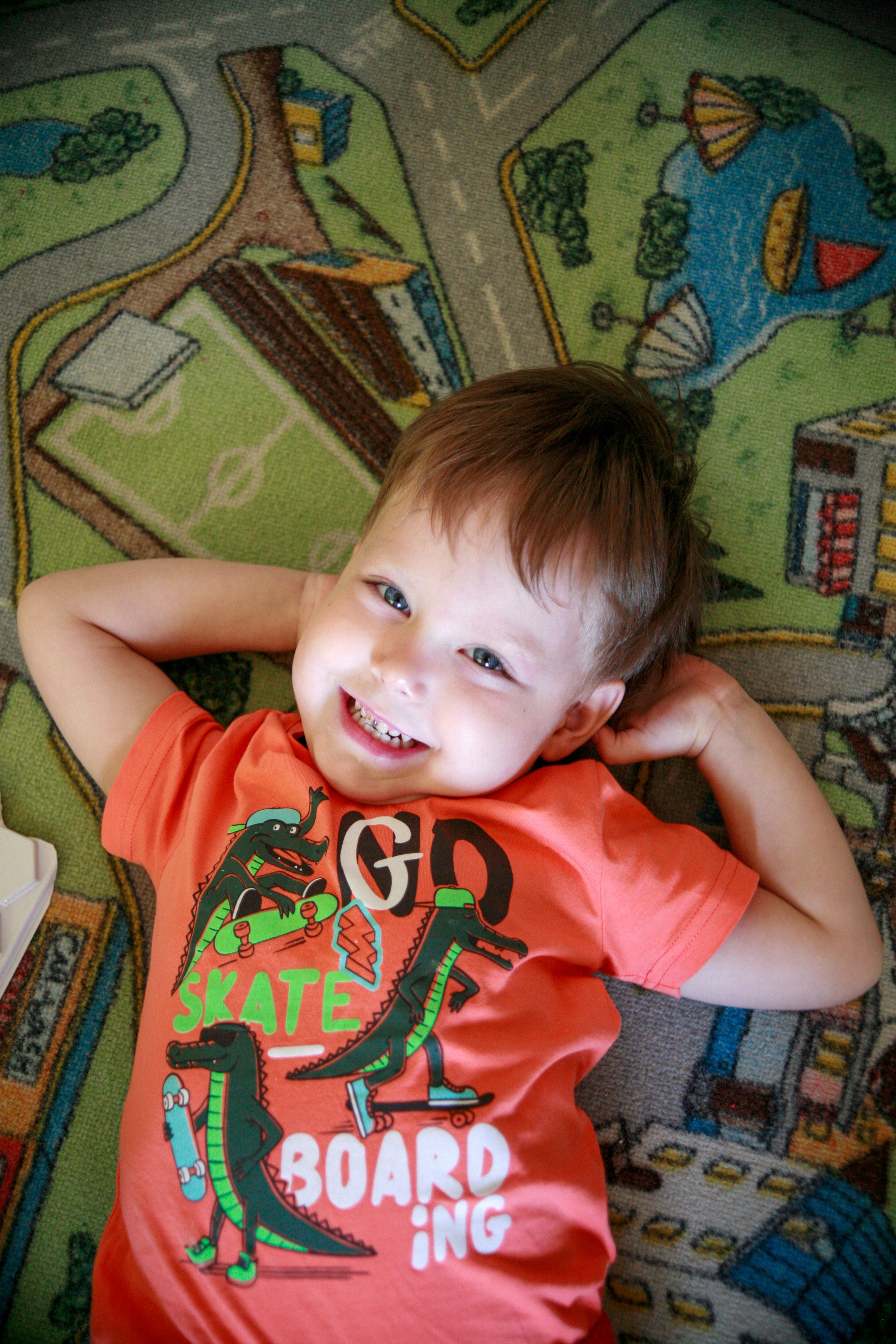 Детки. Альбомы с самого детства. +79237847111