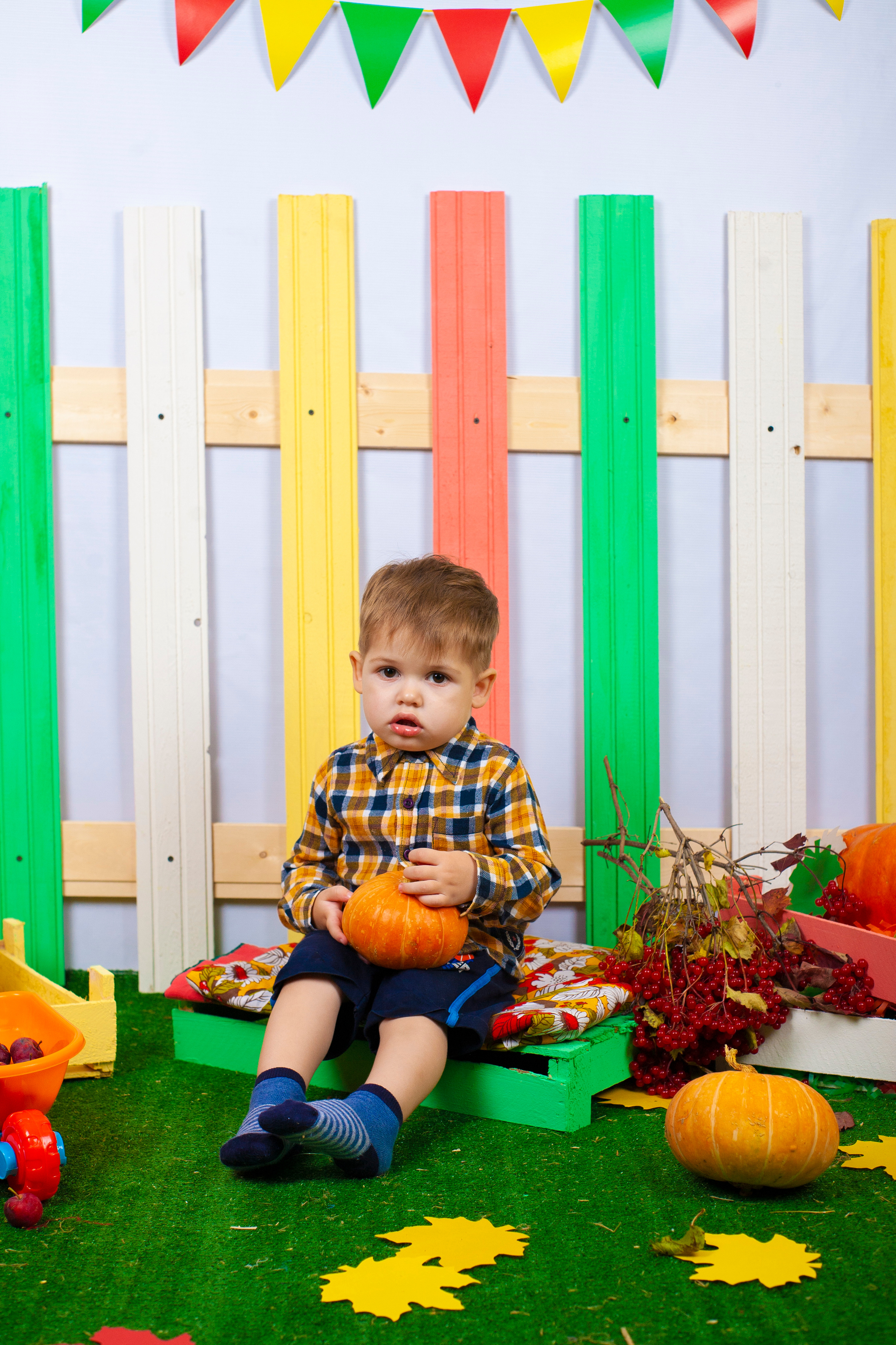 Осенняя фотосессия 2022. Альбомы с самого детства. +79237847111