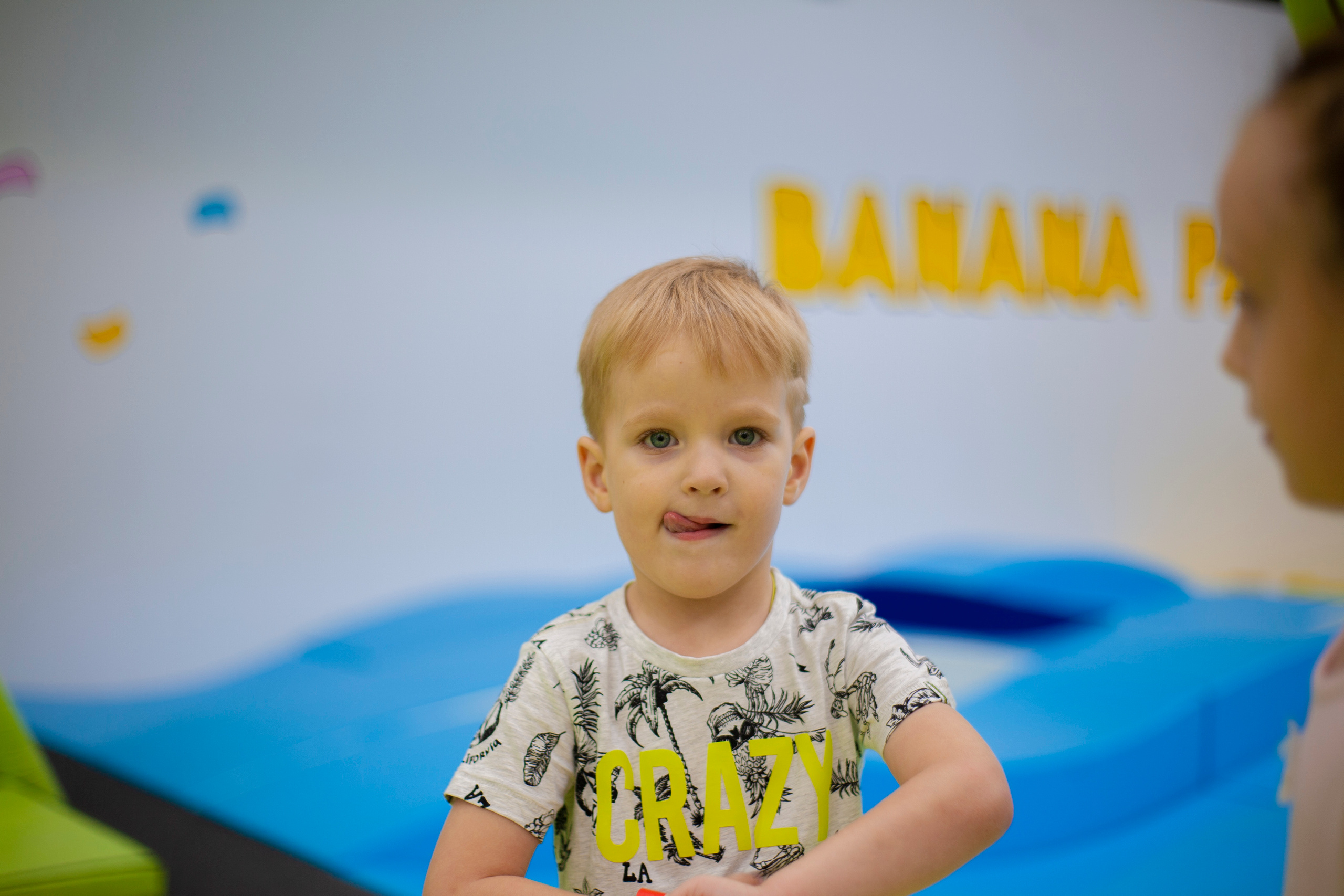 День рождения Арсюши и Стасеньки. Альбомы с самого детства. +79237847111