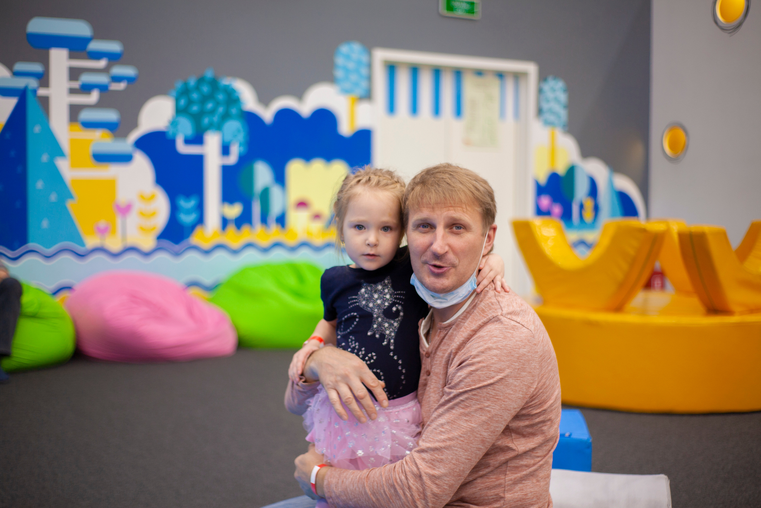 День рождения Арсюши и Стасеньки. Альбомы с самого детства. +79237847111