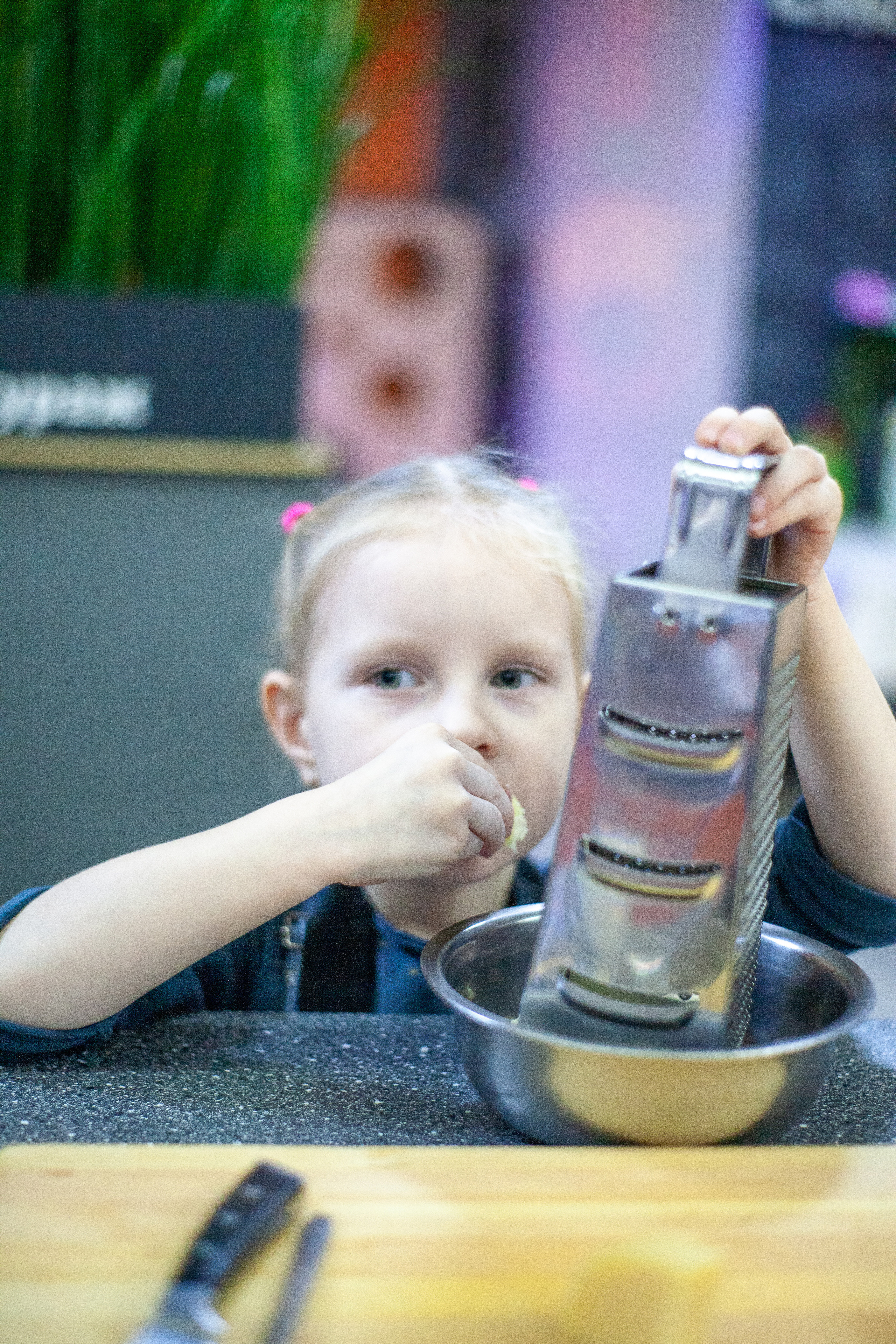 День рождения Кирочки. Альбомы с самого детства. +79237847111