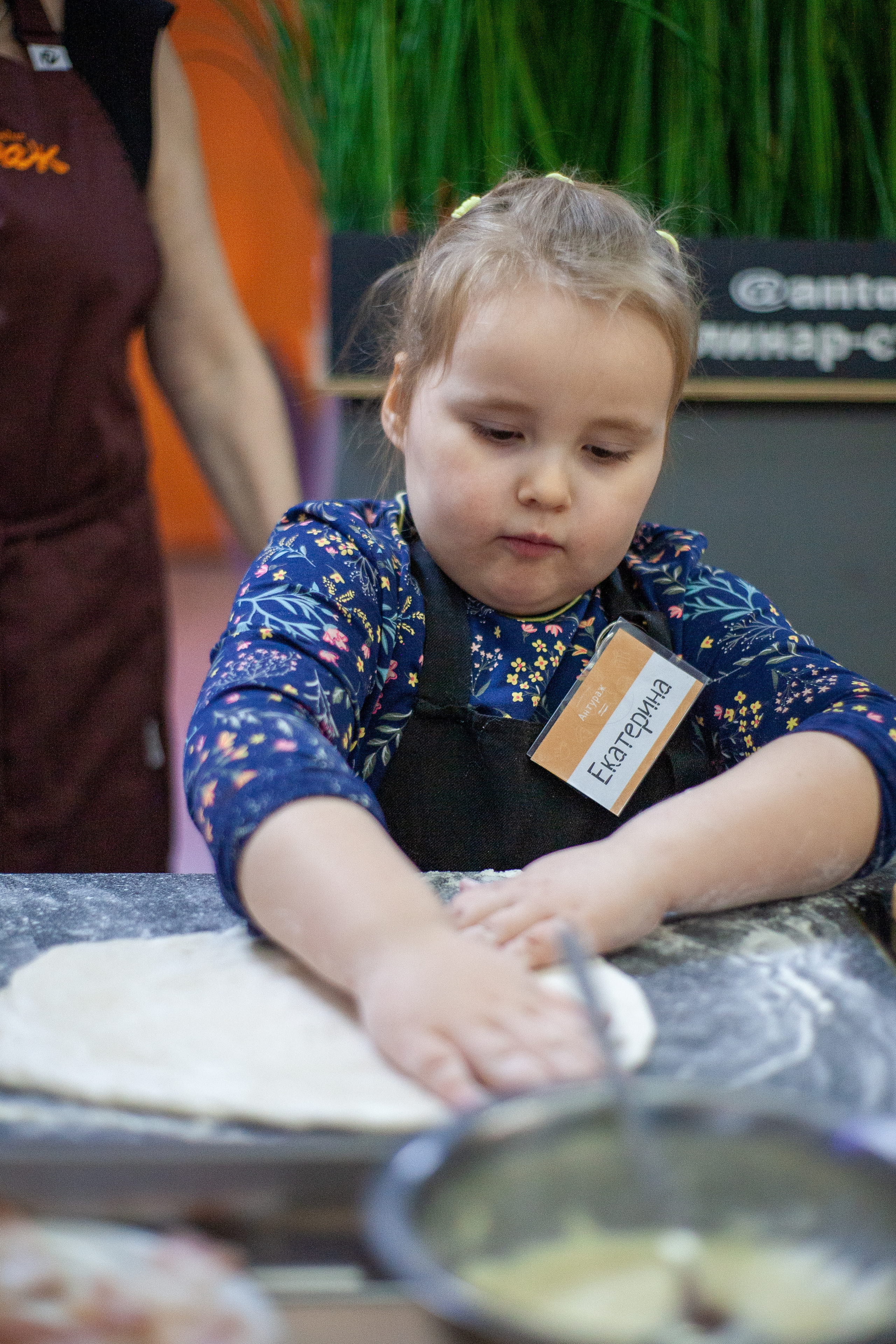 День рождения Кирочки. Альбомы с самого детства. +79237847111