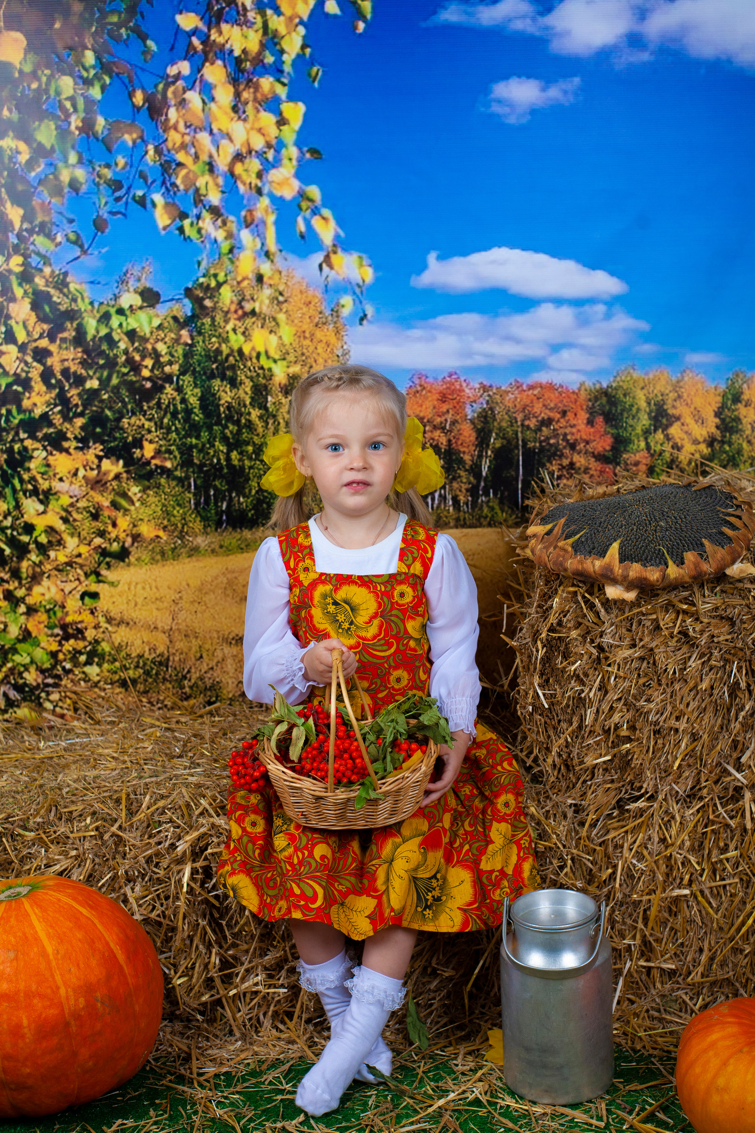 Осенняя фотосессия 2022. Альбомы с самого детства. +79237847111