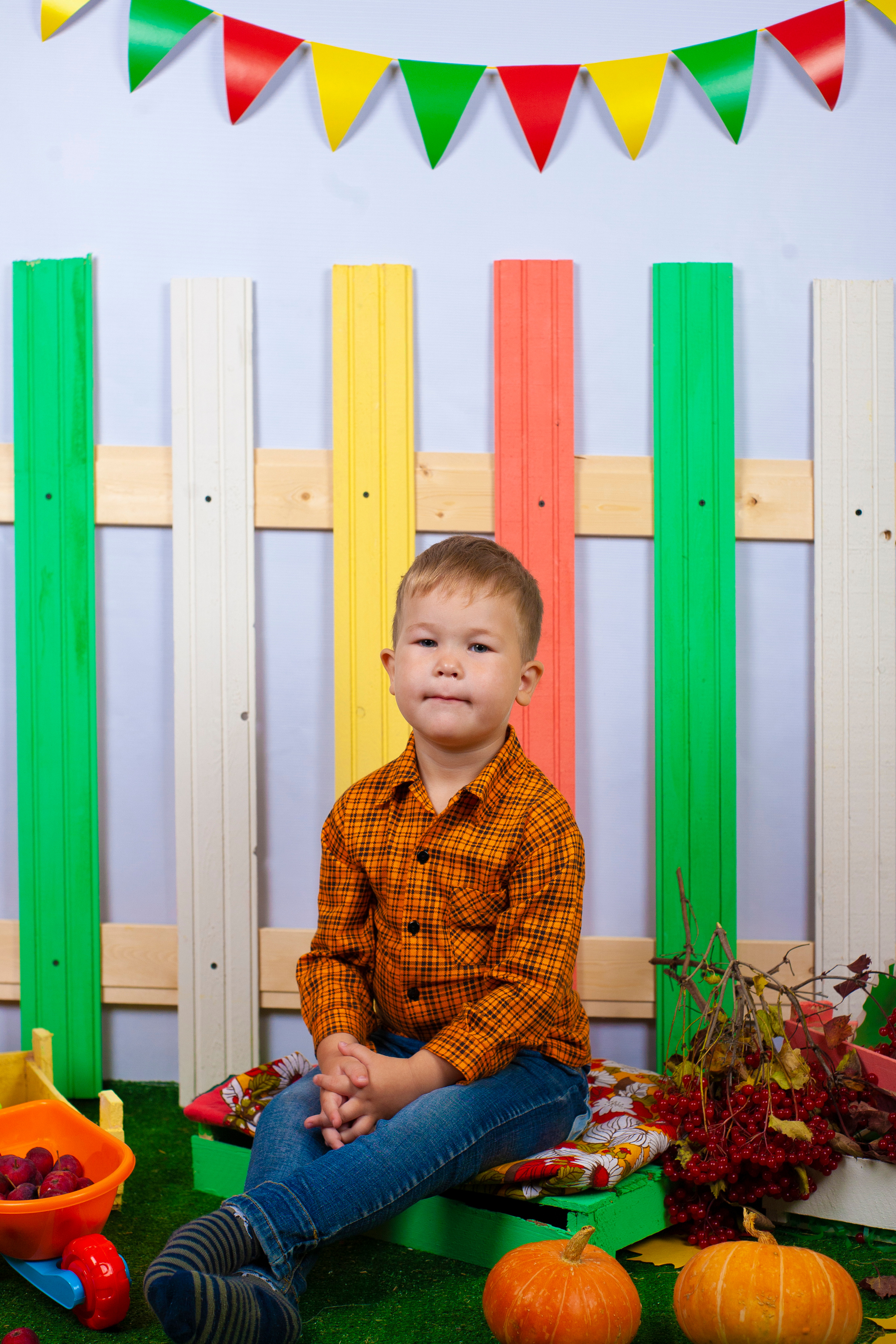 Осенняя фотосессия 2022. Альбомы с самого детства. +79237847111