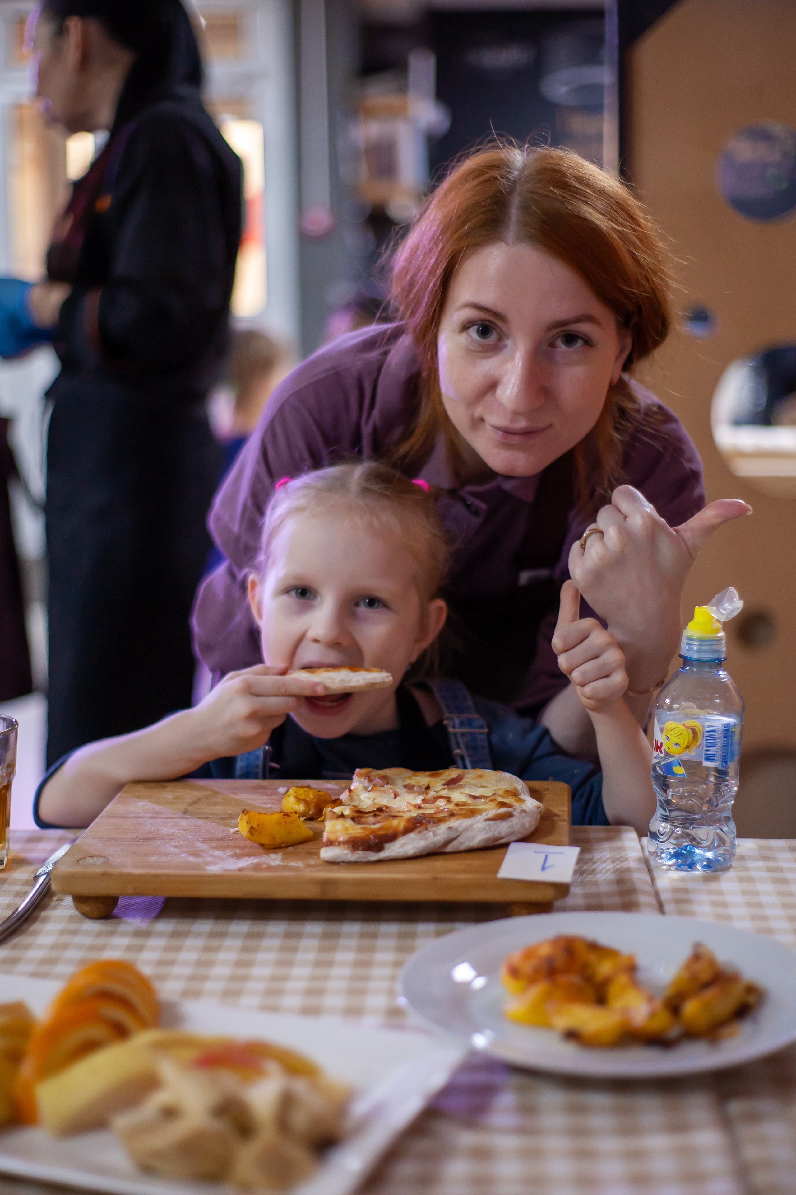 День рождения Кирочки. Альбомы с самого детства. +79237847111