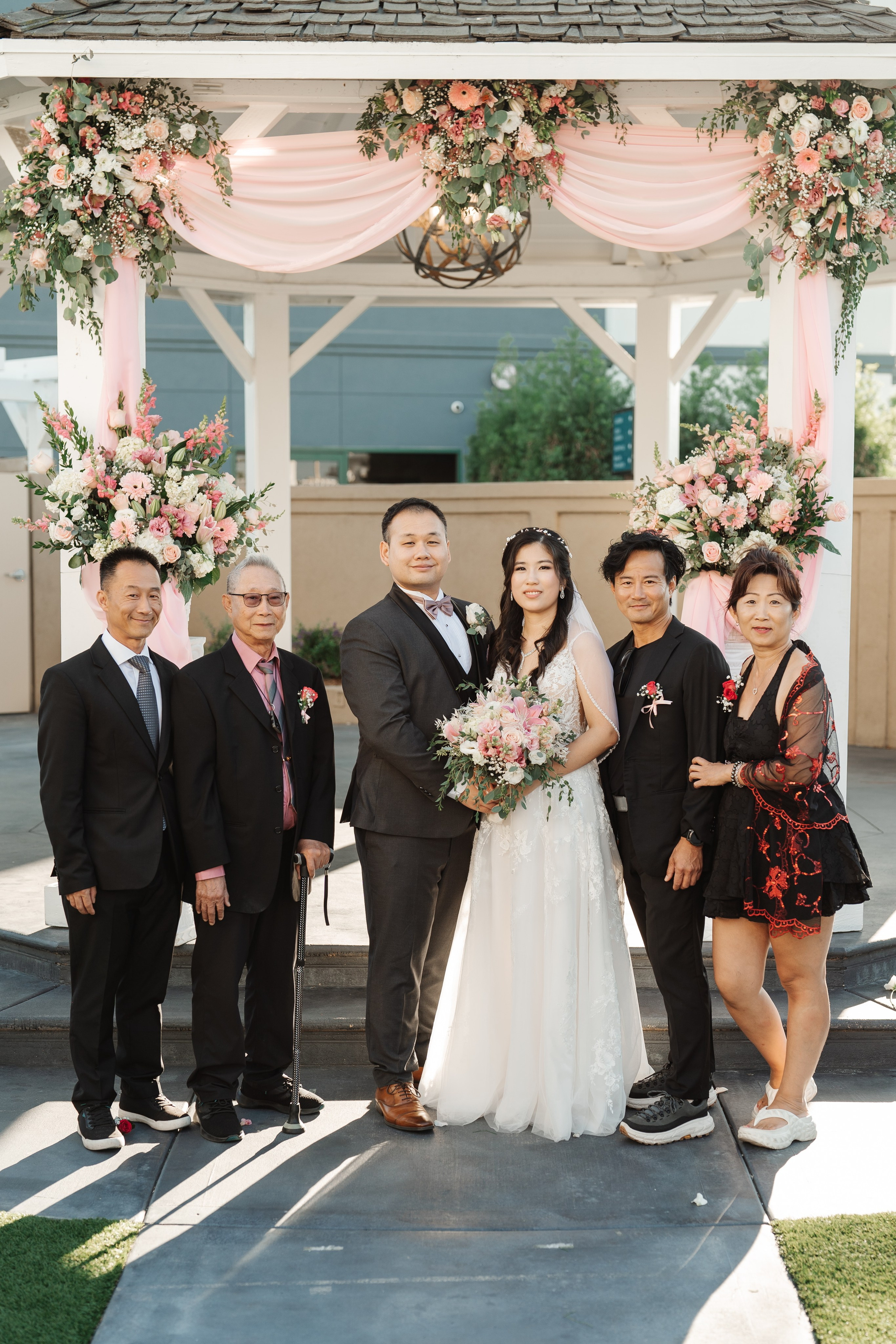 2025-08-16_AndreaChristopher. Ретушер Зенькевич Света