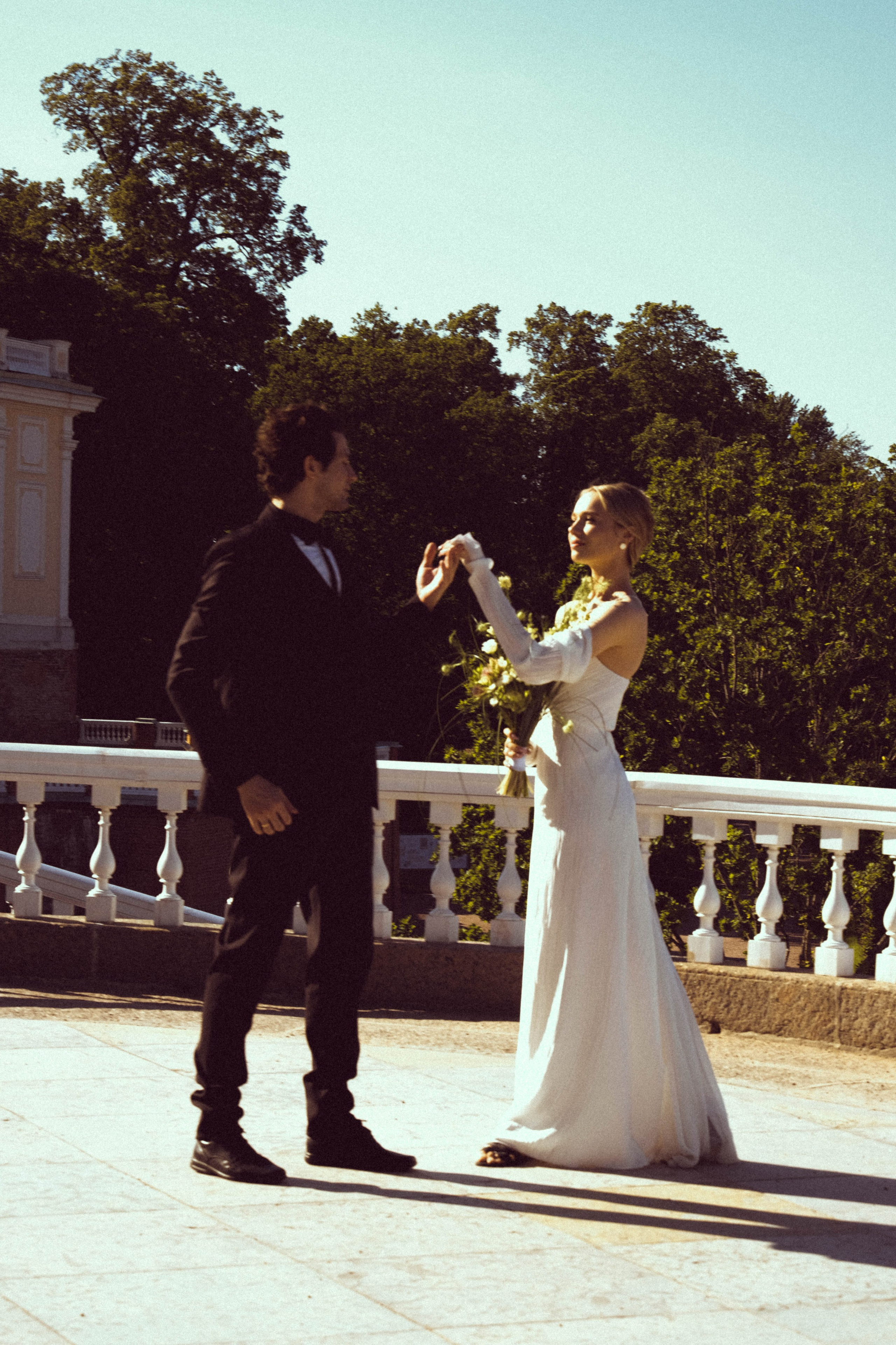 СВАДЕБНАЯ СЬЕМКА В ПАРКЕ ОРАНИЕНБАУМ. Профессиональный фотограф, Санкт-Петербург — Виктория Богомолова