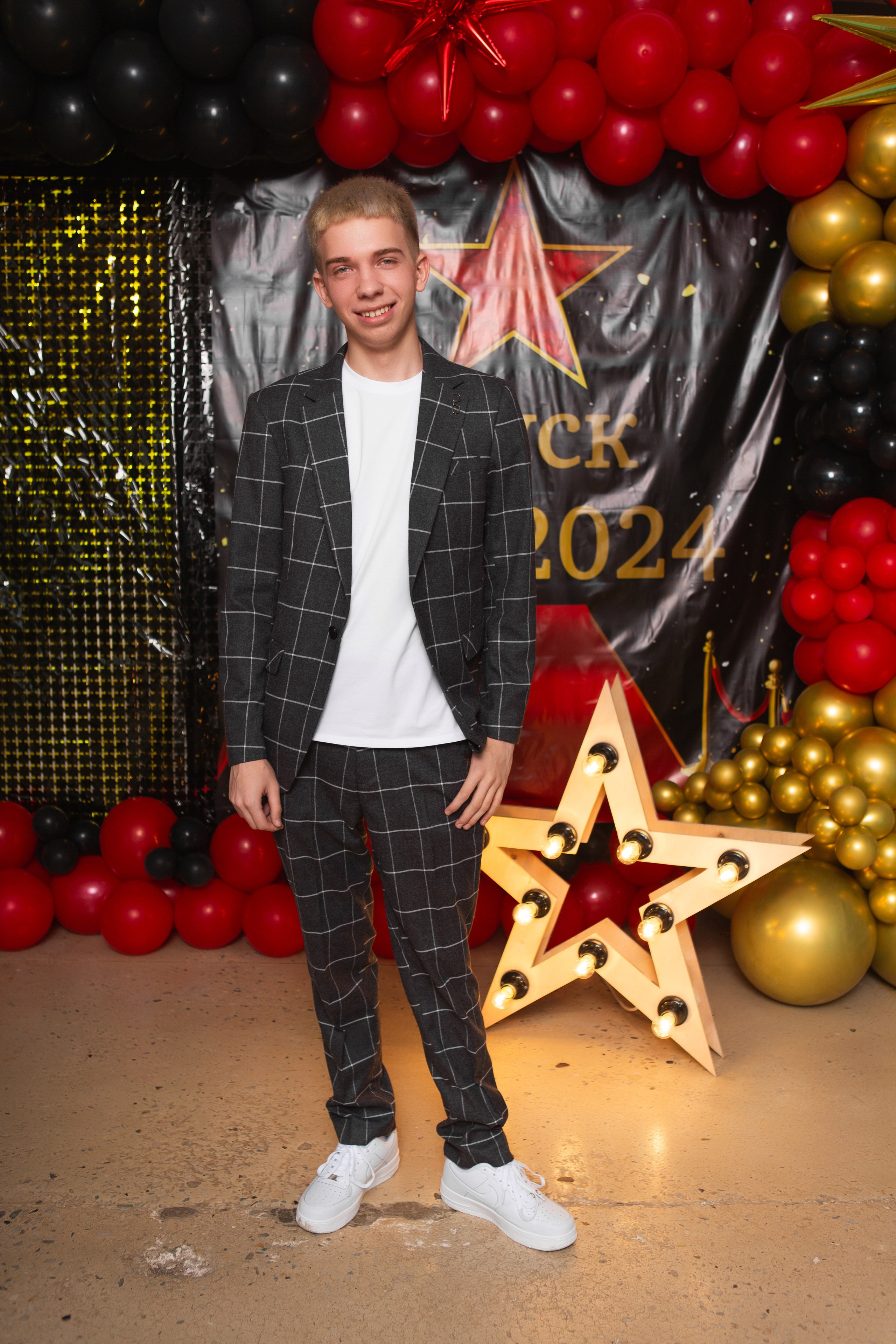 ФОТОСЕССИЯ С РОДИТЕЛЯМИ «ВЫПУСКНОЙ» 2024 г. 9 ШКОЛА г. МЦЕНСК. ТВОЙ АЛЬБОМ / ТВОИ ПРАВИЛА