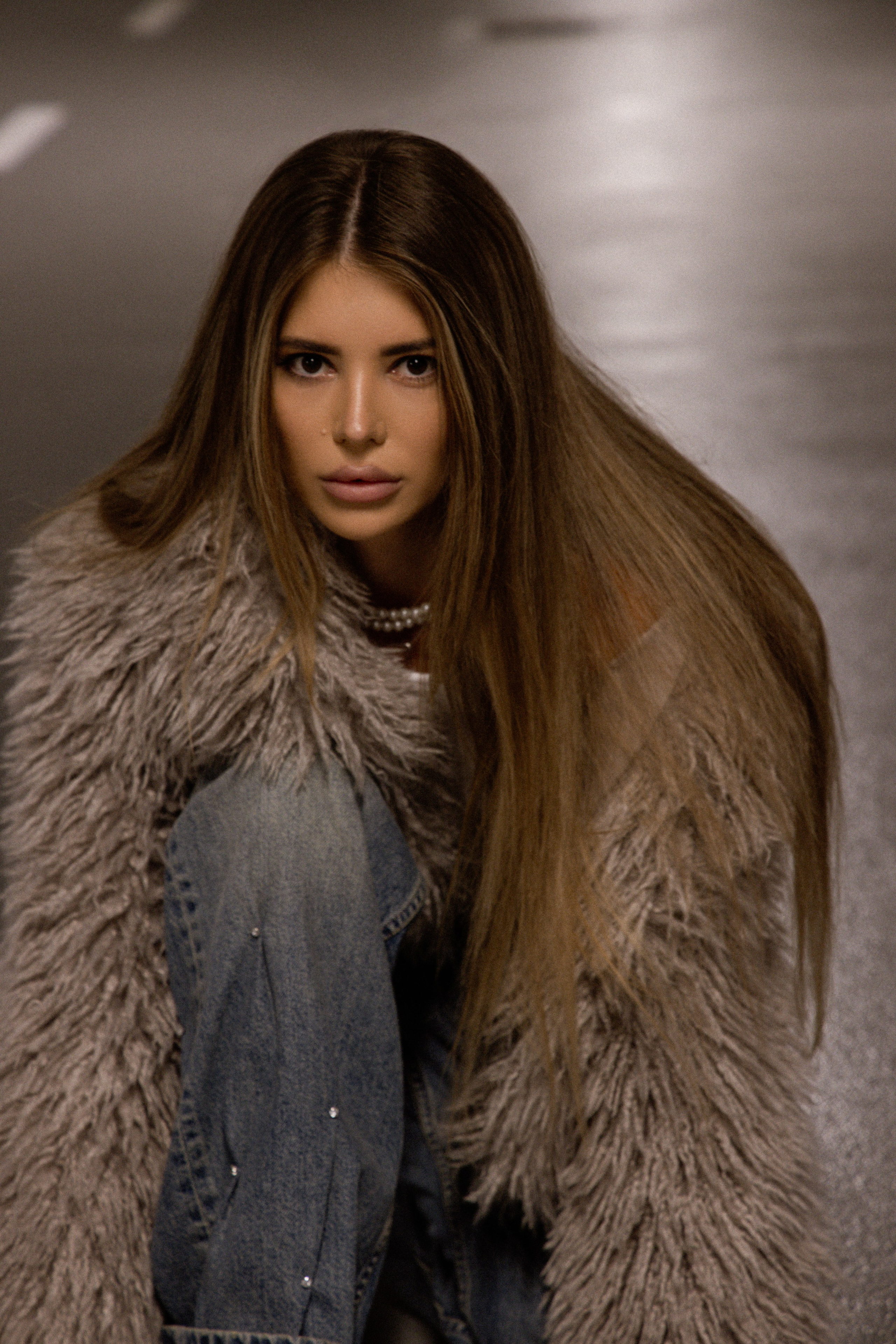 ЖЕНСКИЙ ПОРТРЕТ. SHE BY VI. Женский портретный фотограф в Москве