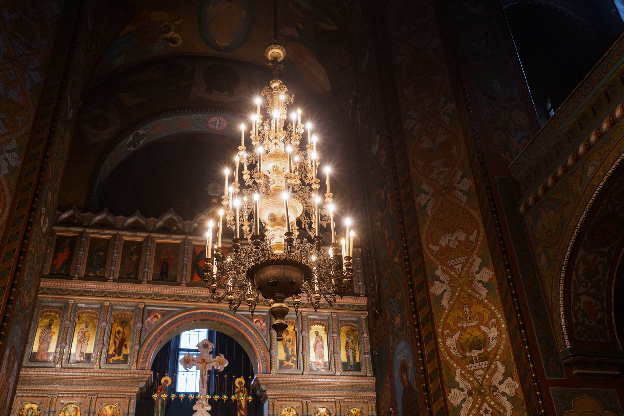 Венчание в храме Петра и Павла в Петергофе. Контент- фотограф, рилсмейкер в Санкт- Петербурге Елена Грие