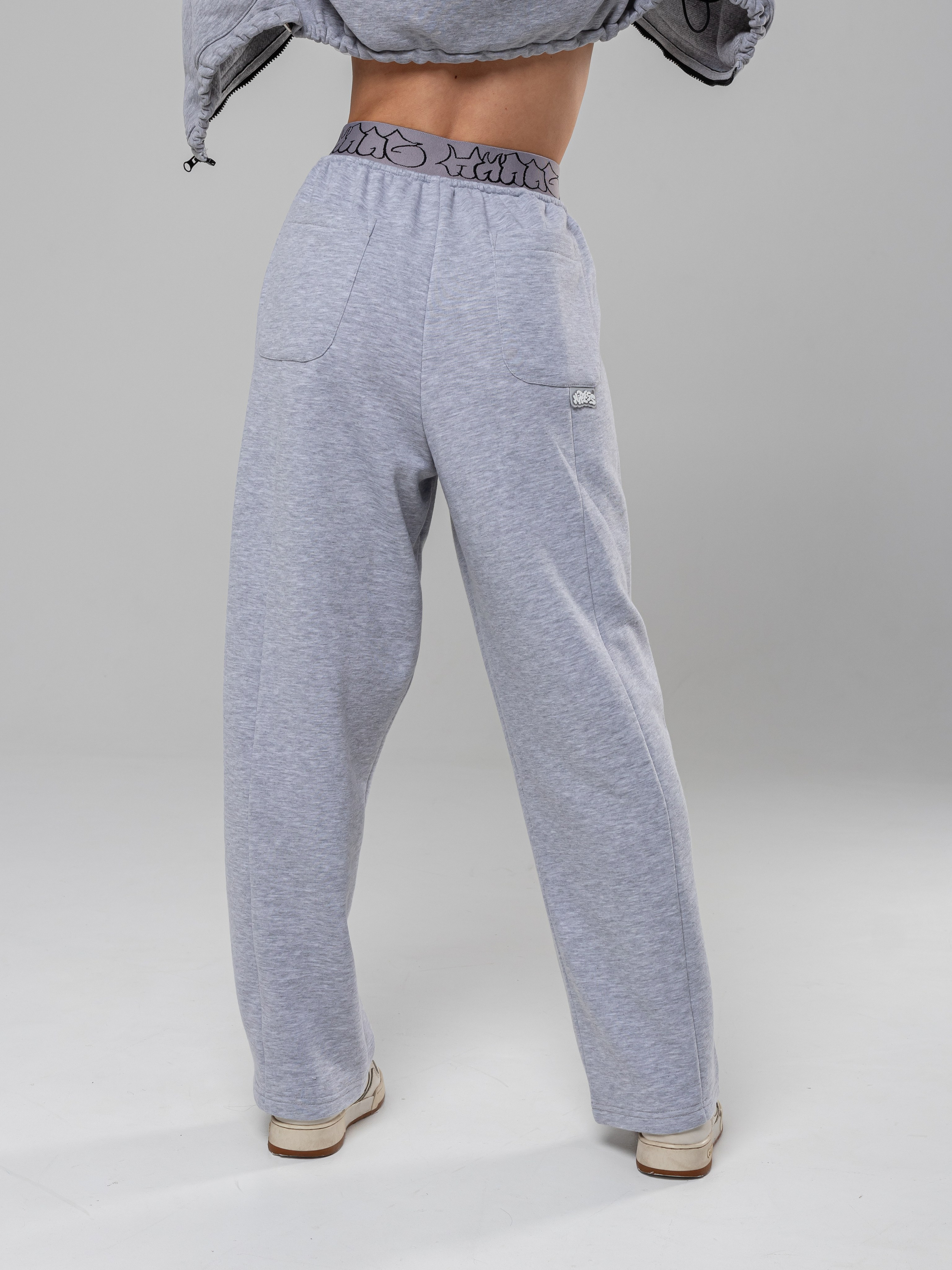 Худи и штаны. Фотограф в Краснодаре Арина Кудряшова