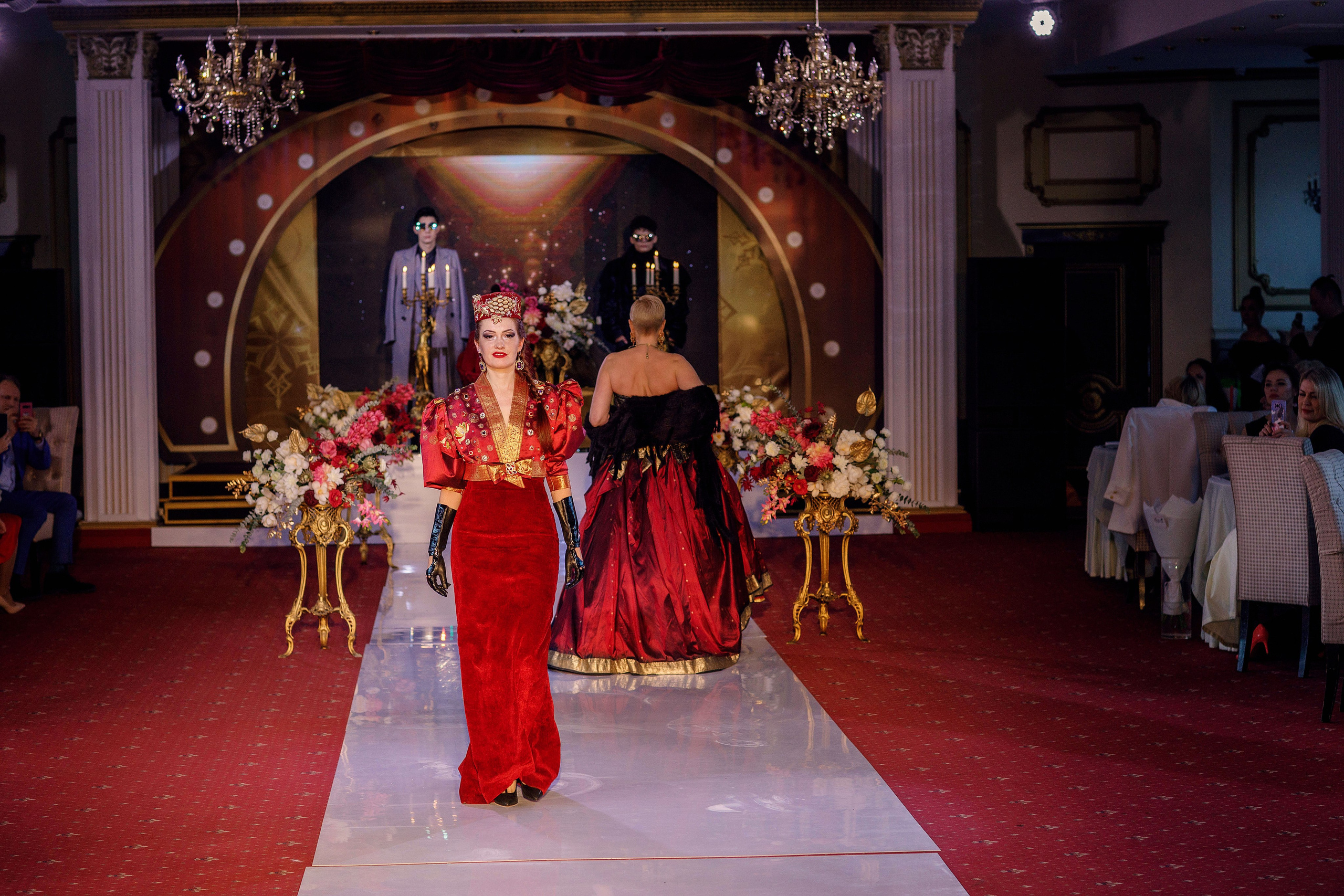 Показ коллекции Игоря Дадиани — 2023.04.01. Портретный и репортажный фотограф в Чебоксарах Андриян Чаркин