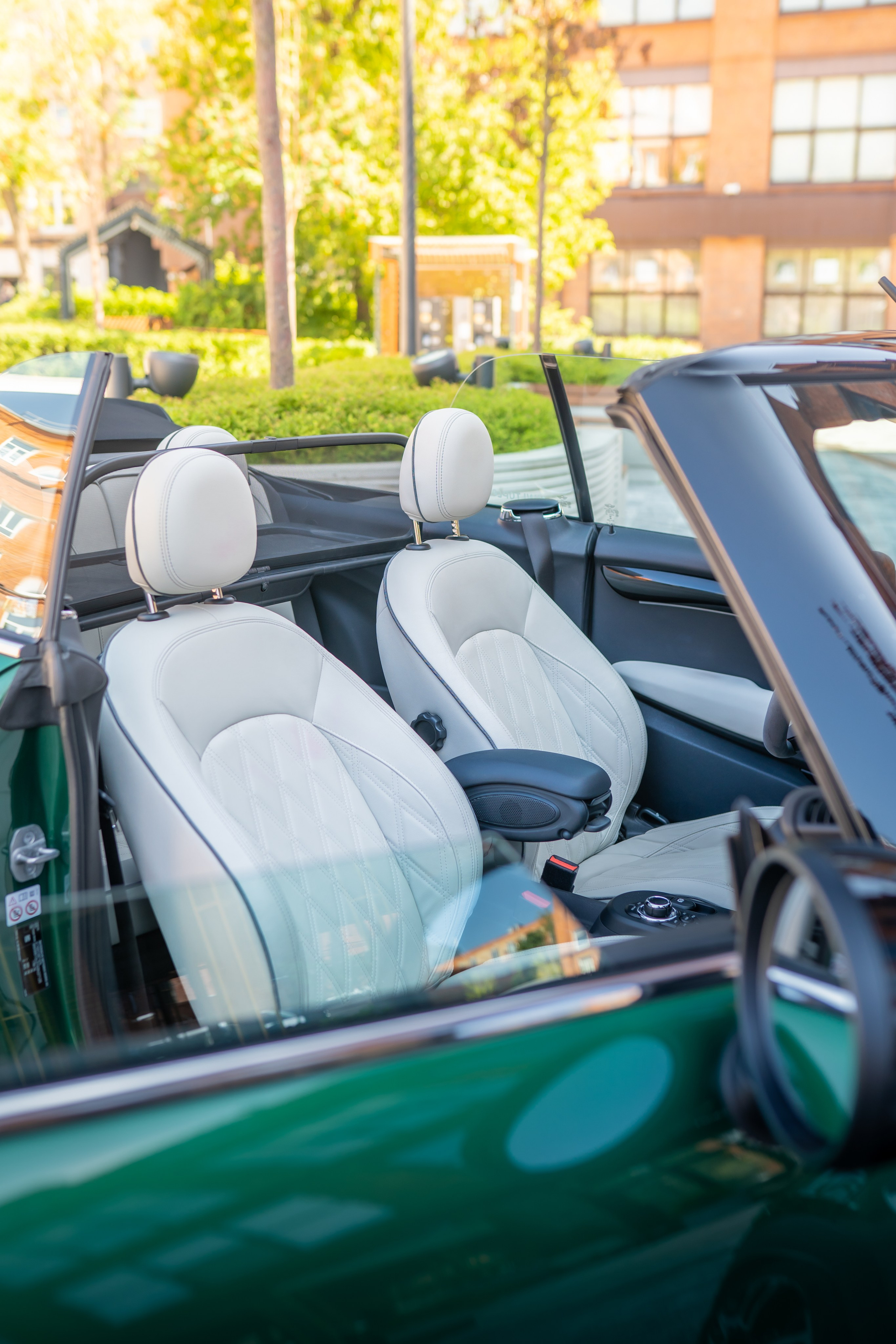 Mini Copper JCW Green. Mirllaev