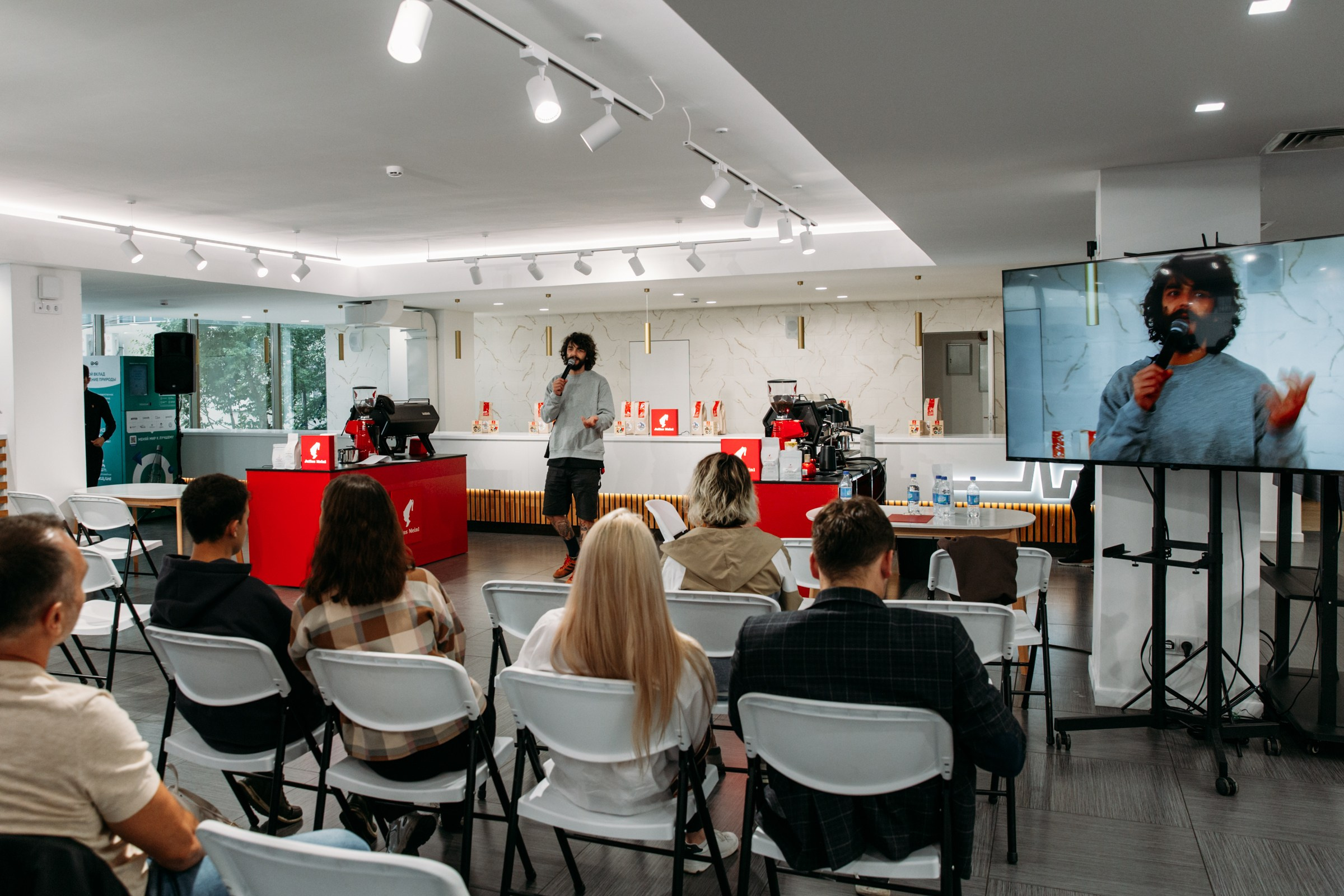 Чемпионат для бариста от Julius Meinl 2025. Фотограф в Иркутске Евгения Айвазова