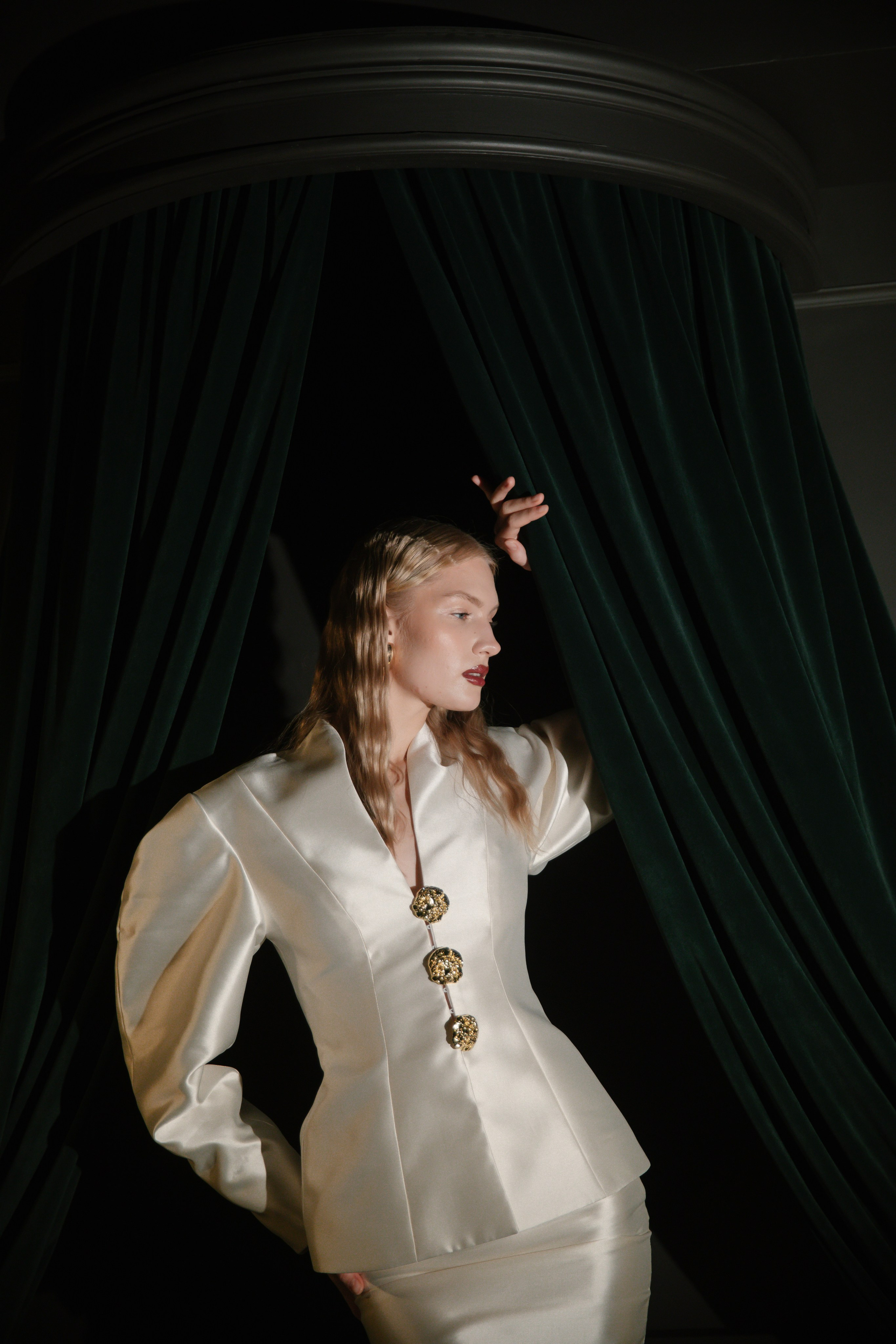 Свадебная фотосессия в студии. Свадебный и семейный фотограф Анастасия Романова в Москве и Московской области