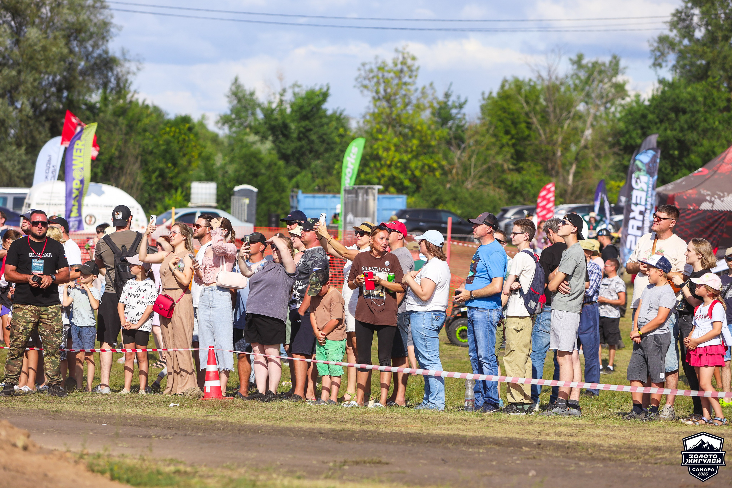 Шоу команды GRYAZNOV MOTO на Кубке России по гонкам с водными препятствиями на квадроциклах. Спортивный фотограф в Самаре