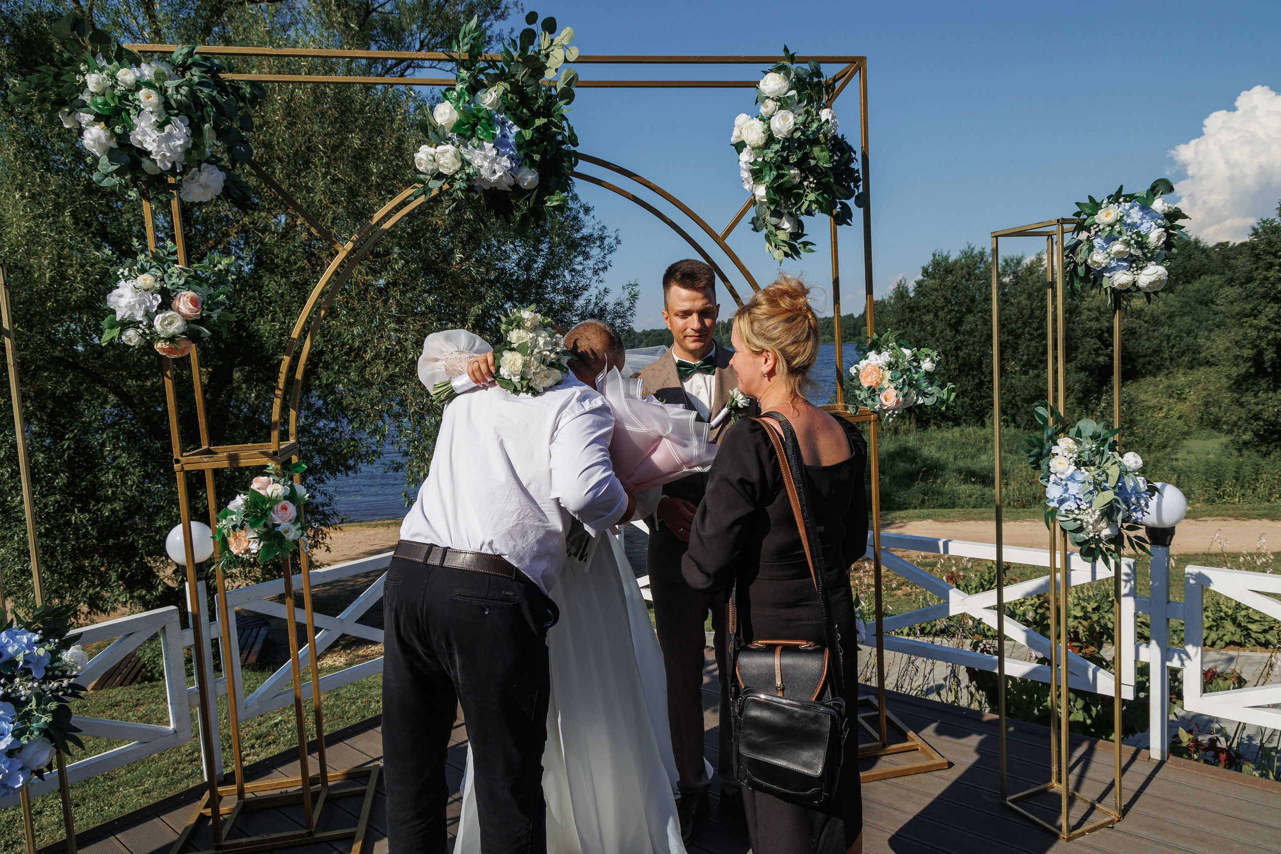 Захар и Ирина. Свадебный и семейный фотограф в г. Волхов Алексей Кочерыжкин