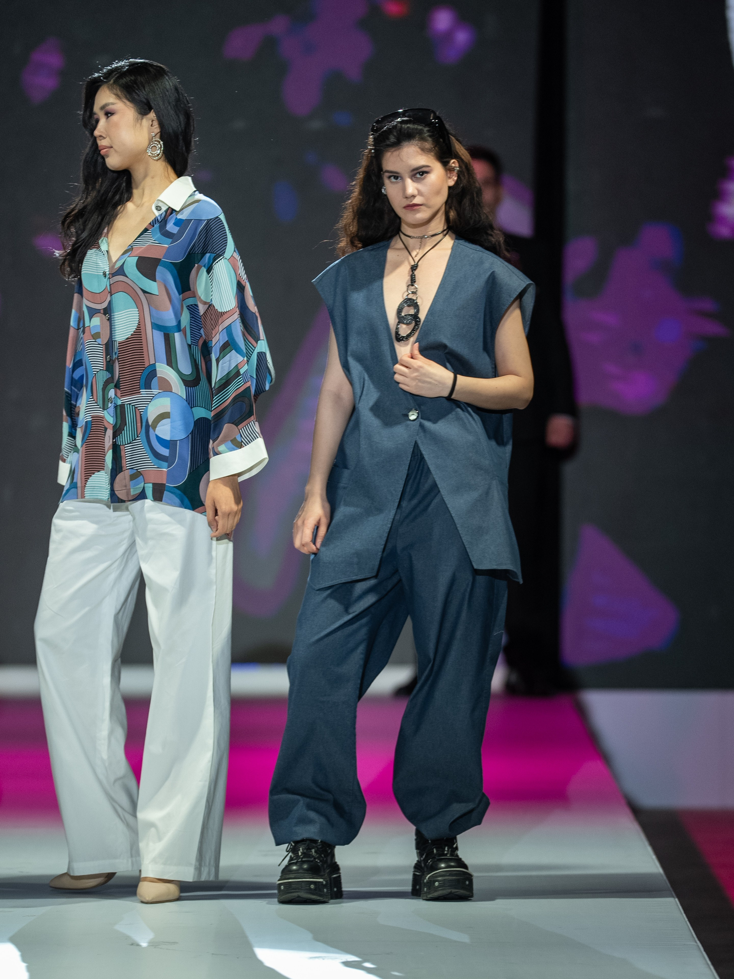 Eurasia Fashion Week Minavara. Сайт Алматинского НЮ АРТ, будуар и фэшн фотографа Дениса Карпенко