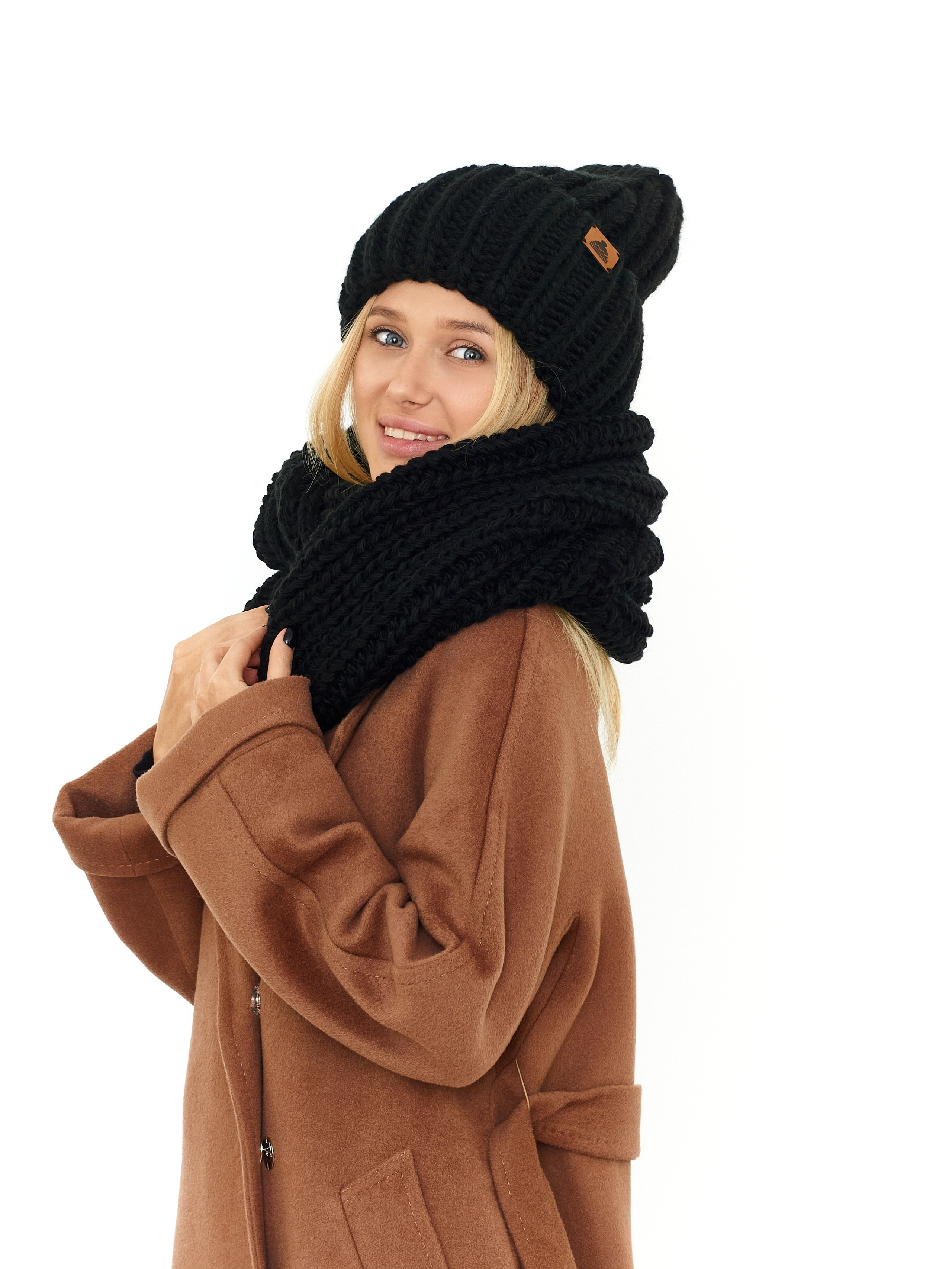 Головные уборы/шарфы. Главная