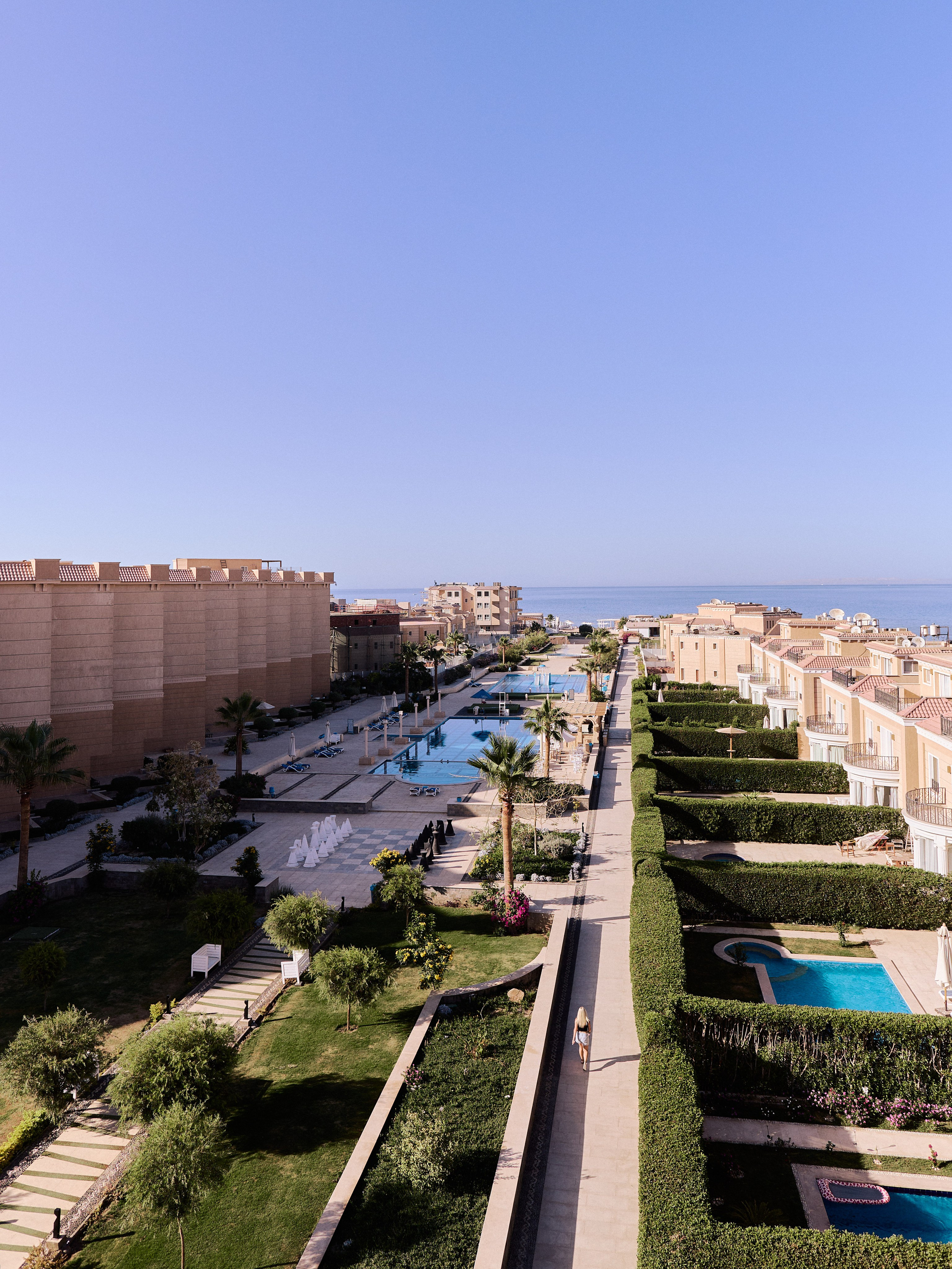 Другое 2. Jorgis Talè — photographer, kind person, teacher of arts and other mag