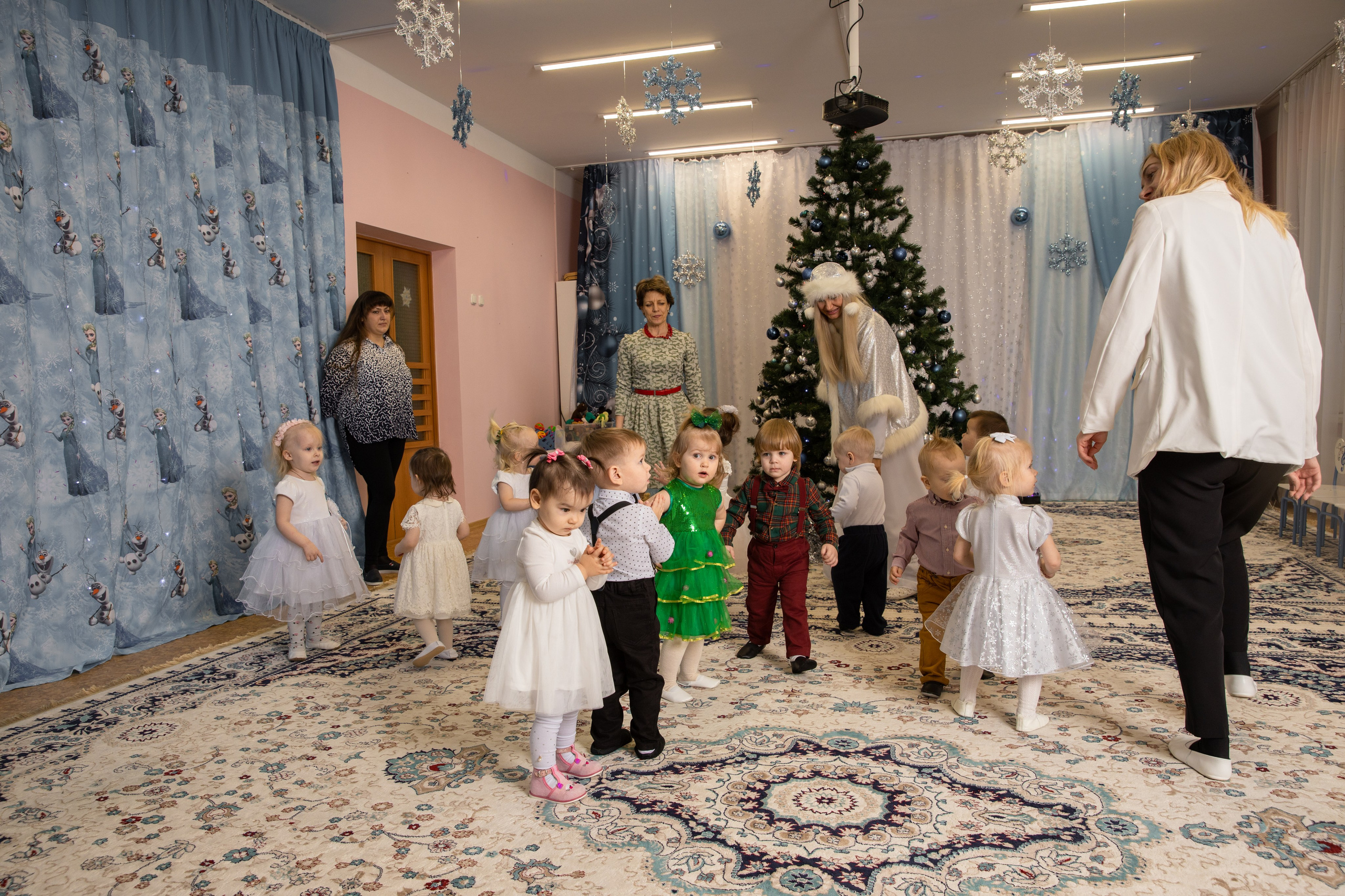 Новогодний утренник Успех. Фотограф в Железнодорожном и Балашихе