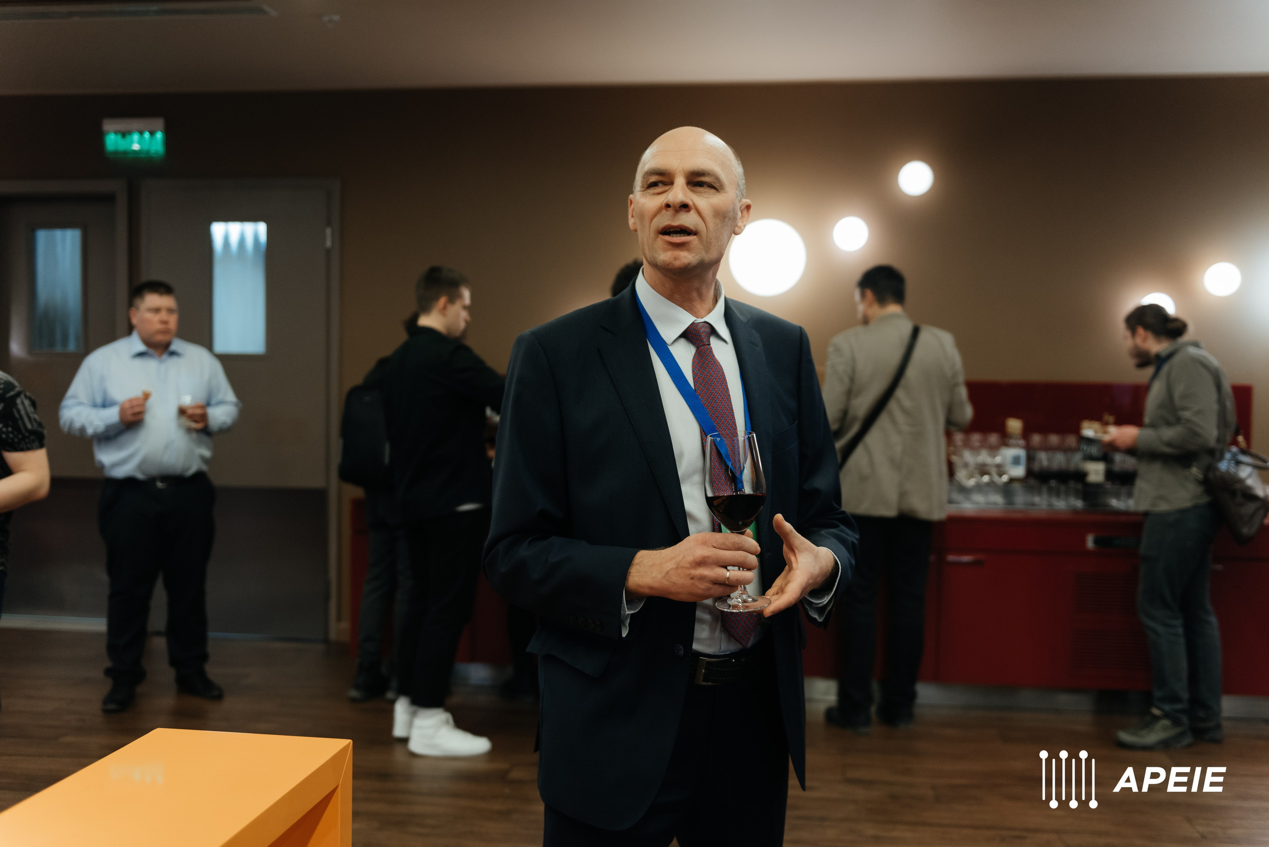 Международная научная конференция по электронике