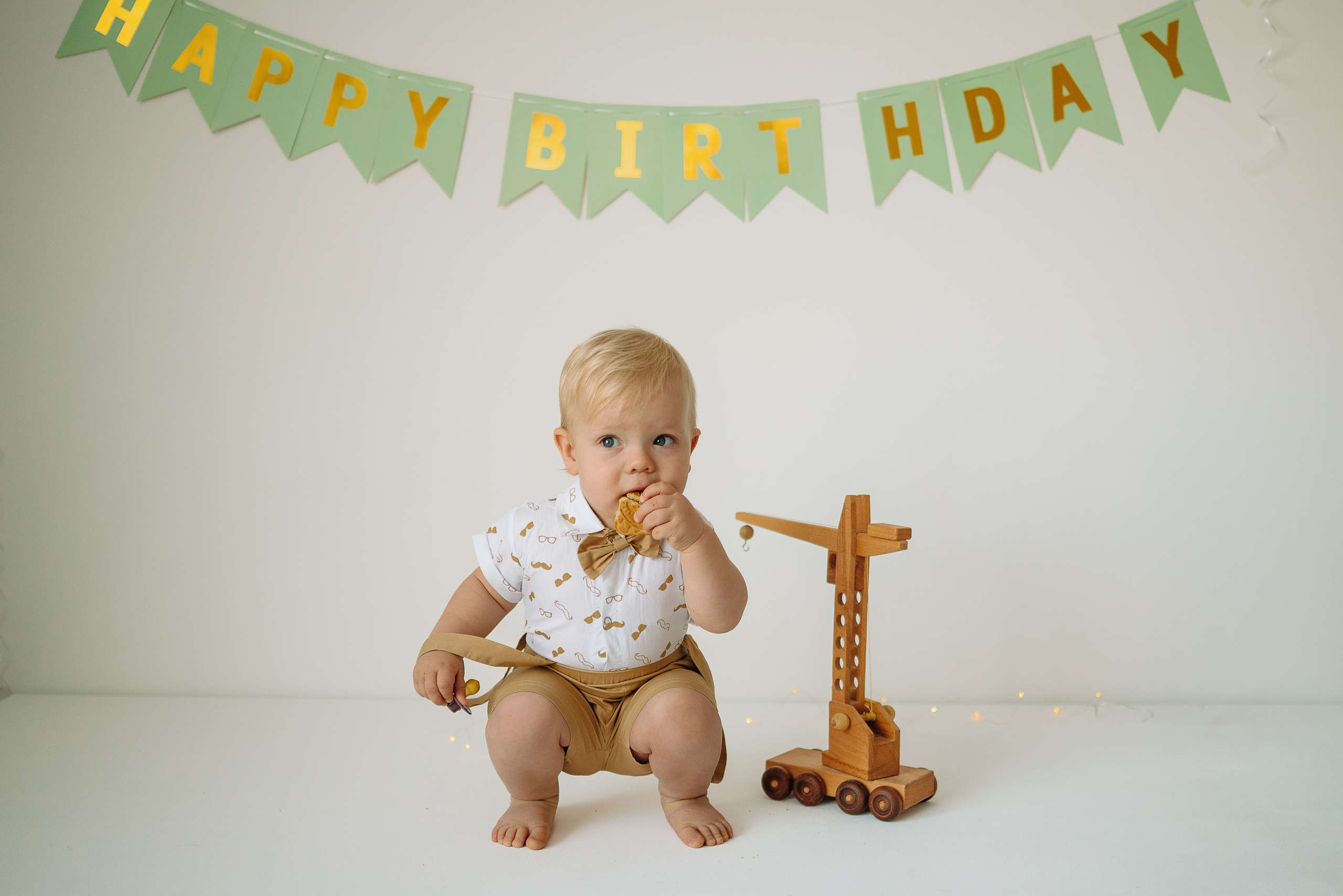 Мой годик. Ваш свадебный и семейный фотограф