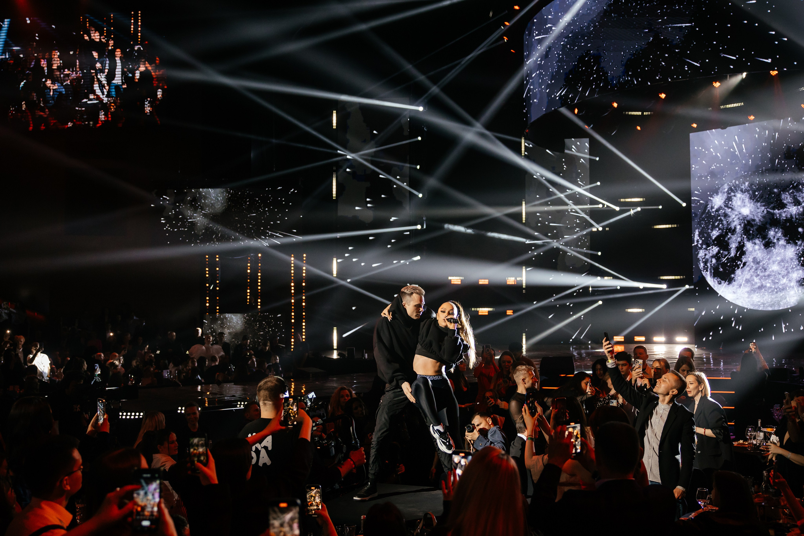 ЖАРА ТВ. Светский фотограф — Анисина Ирина