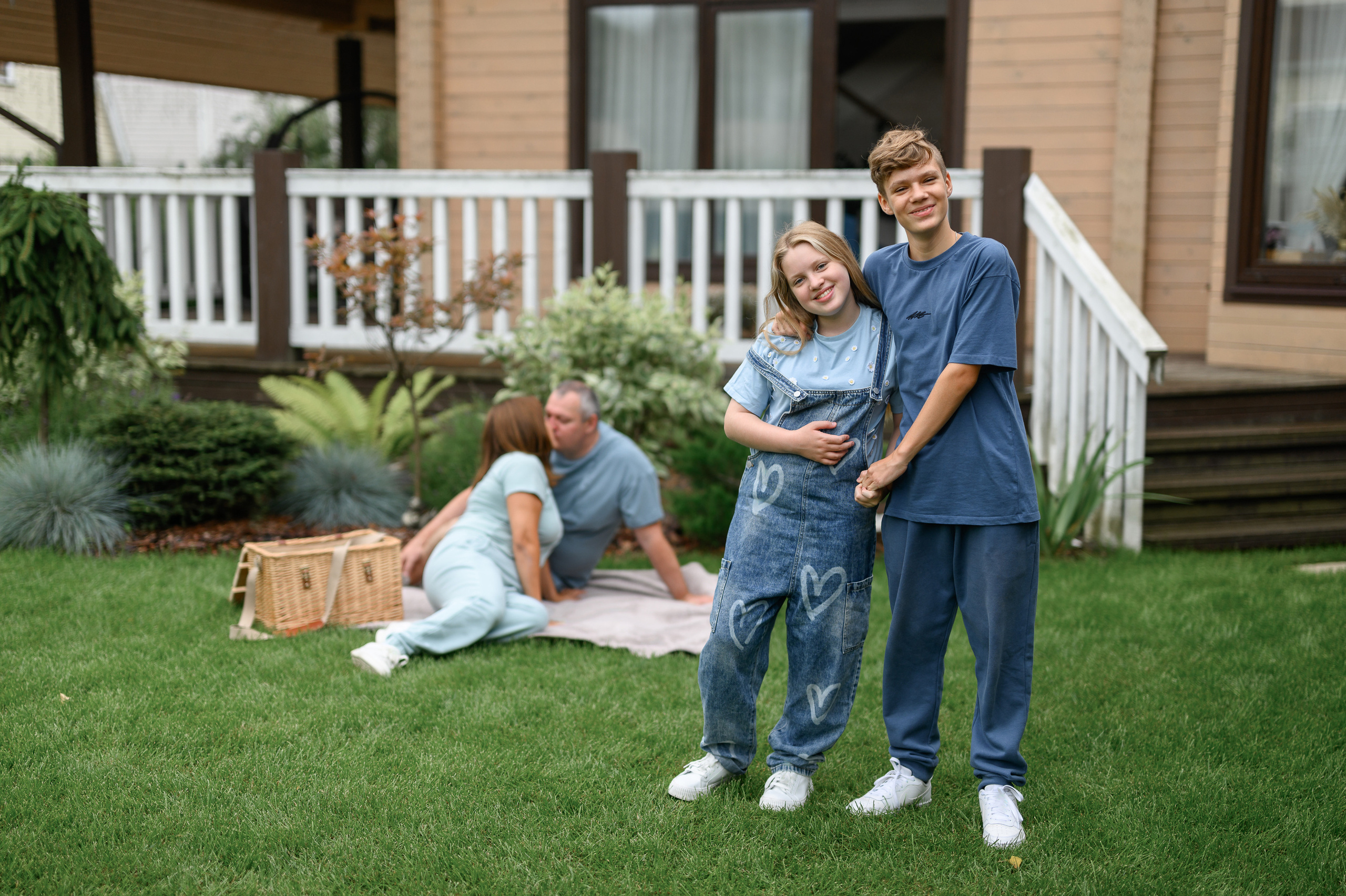 Семейная съёмка в загородном доме. Semerlina.ru