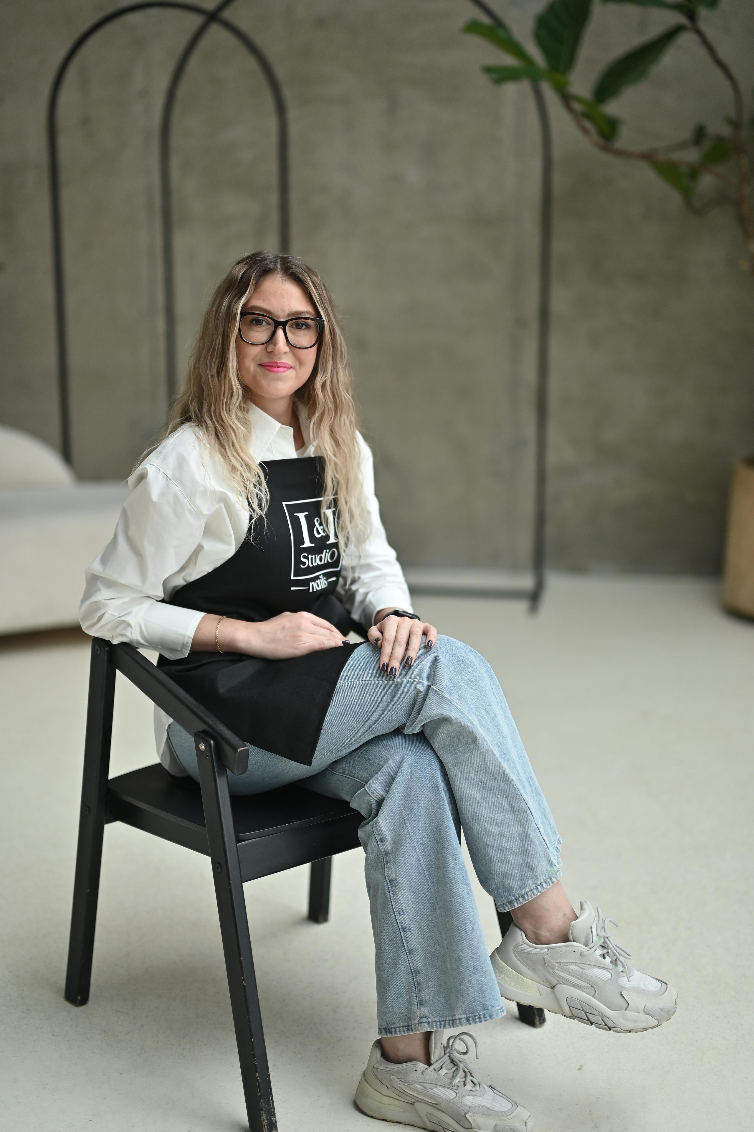 Съёмка команды Nail-студии. Semerlina.ru