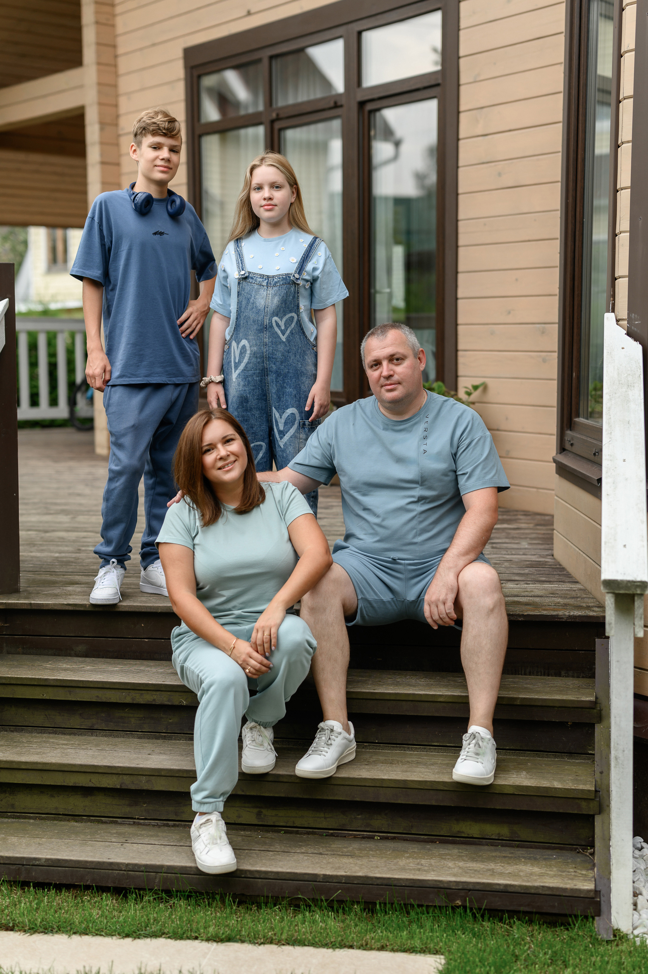 Семейная съёмка в загородном доме. Semerlina.ru