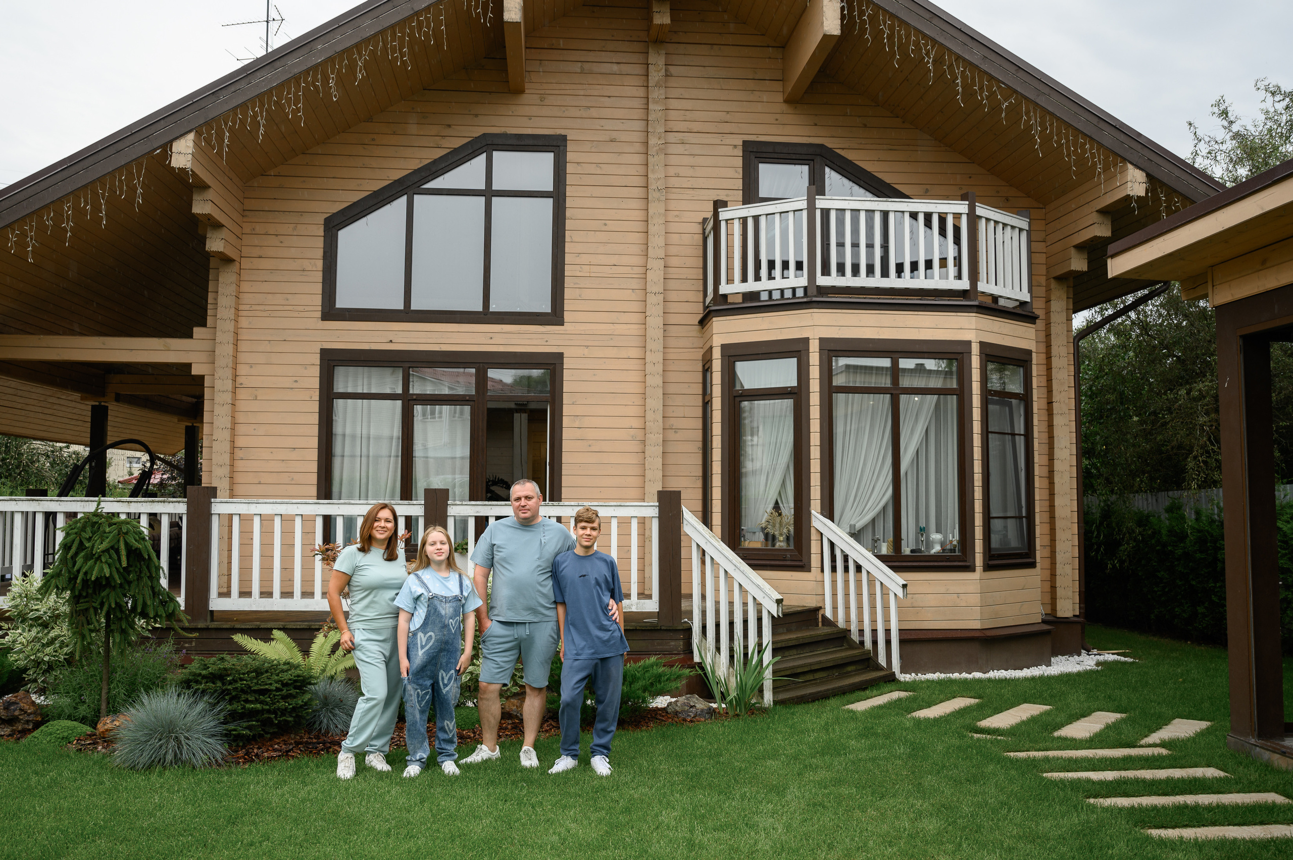 Семейная съёмка в загородном доме. Semerlina.ru