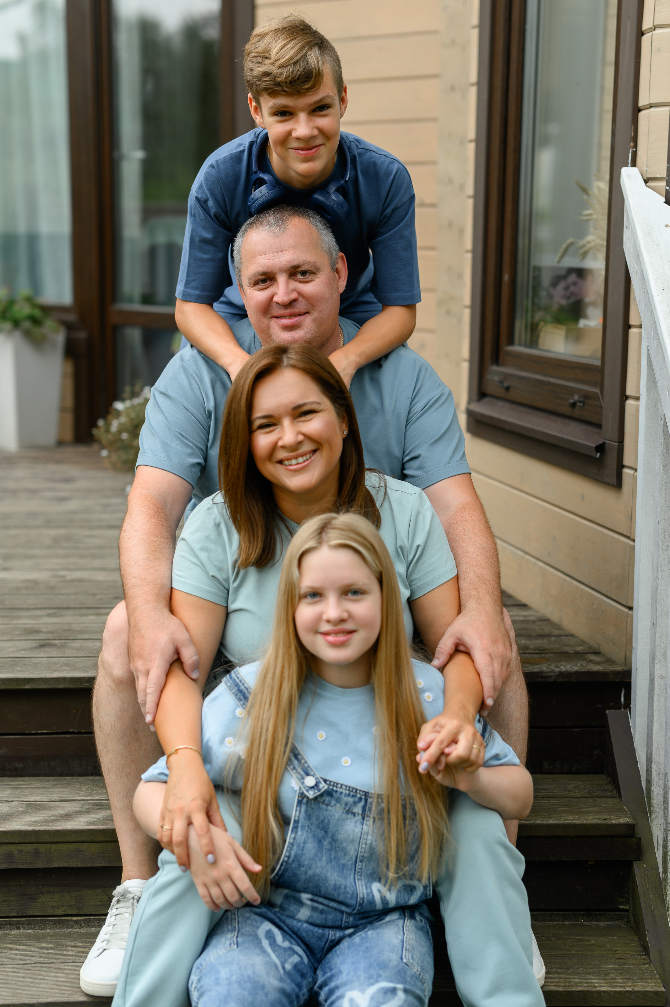 Семейная съёмка в загородном доме. Semerlina.ru