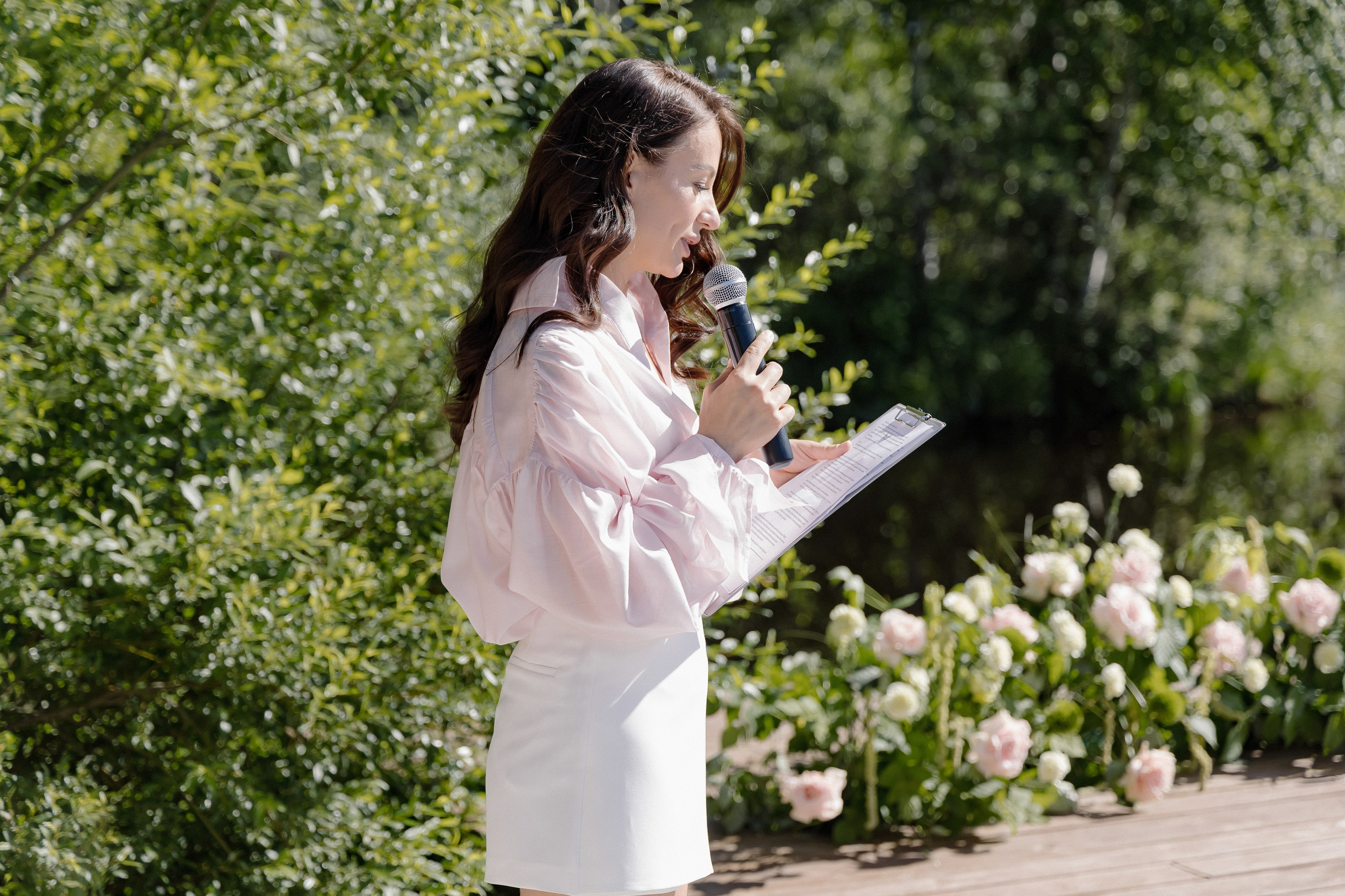 Плюс тридцать градусов на лужайке. Фотограф Андрей Куськало