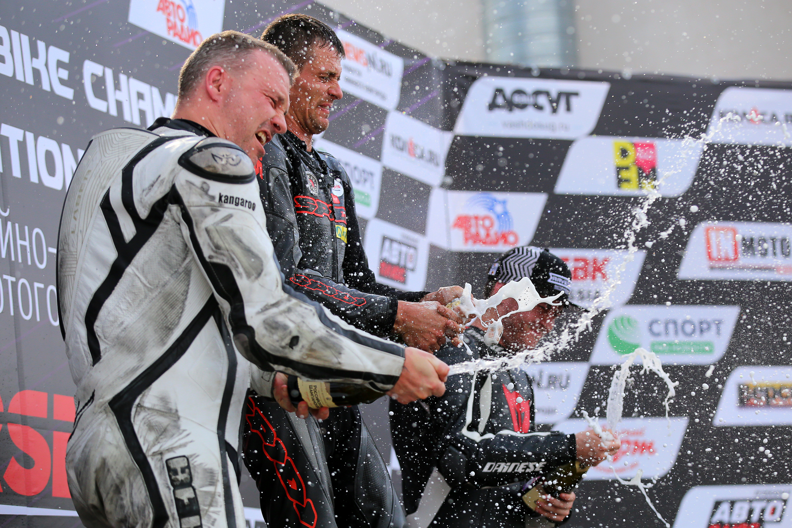 Photographing motorcycles, motorcycling, photos of motorcycles, racing. Reportage photographer in Nizhny Novgorod and Moscow angelina Ilyichev