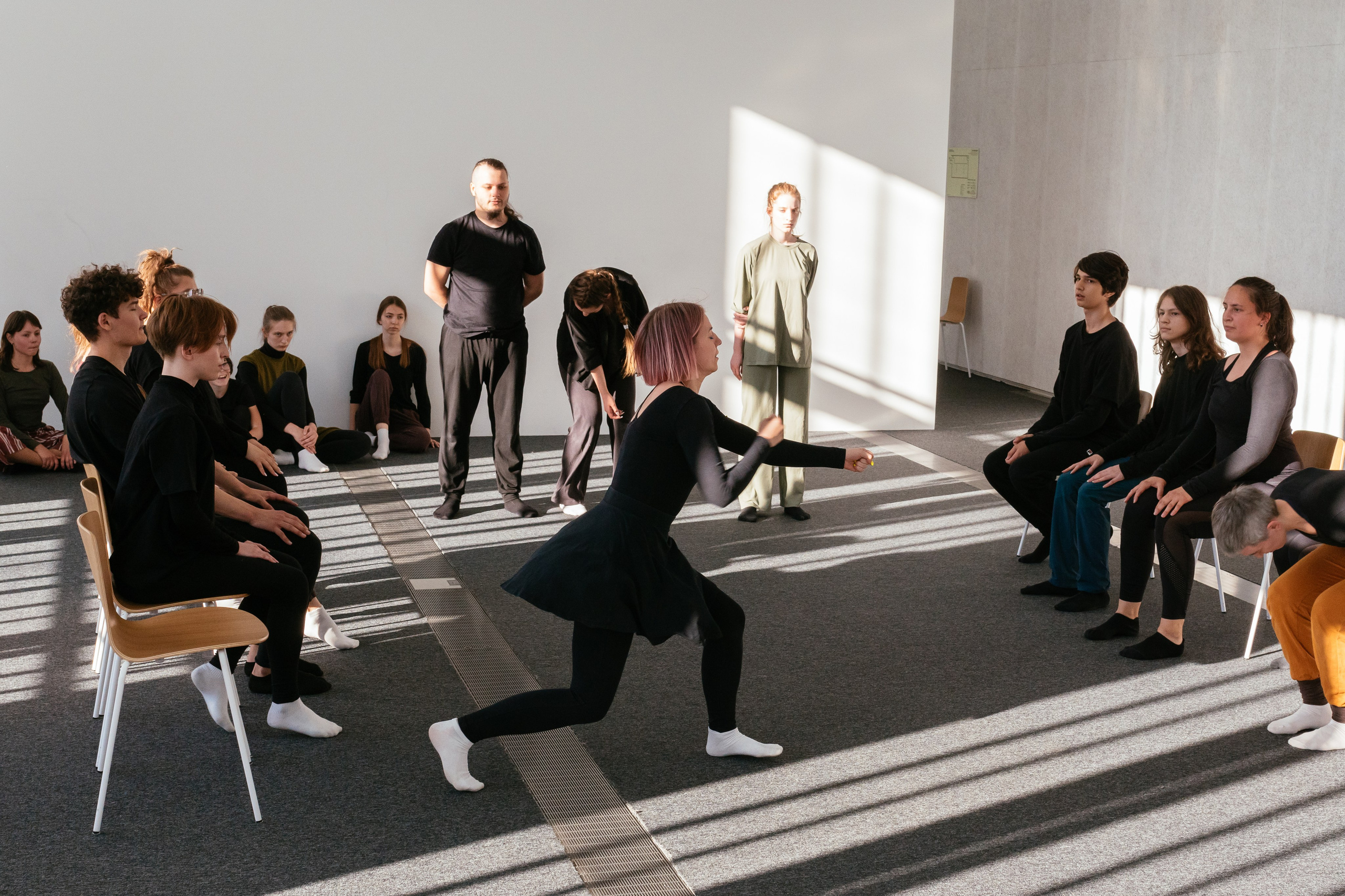 Театральная фотография. Перфоманс " Я. Тело. Пространство». Главная